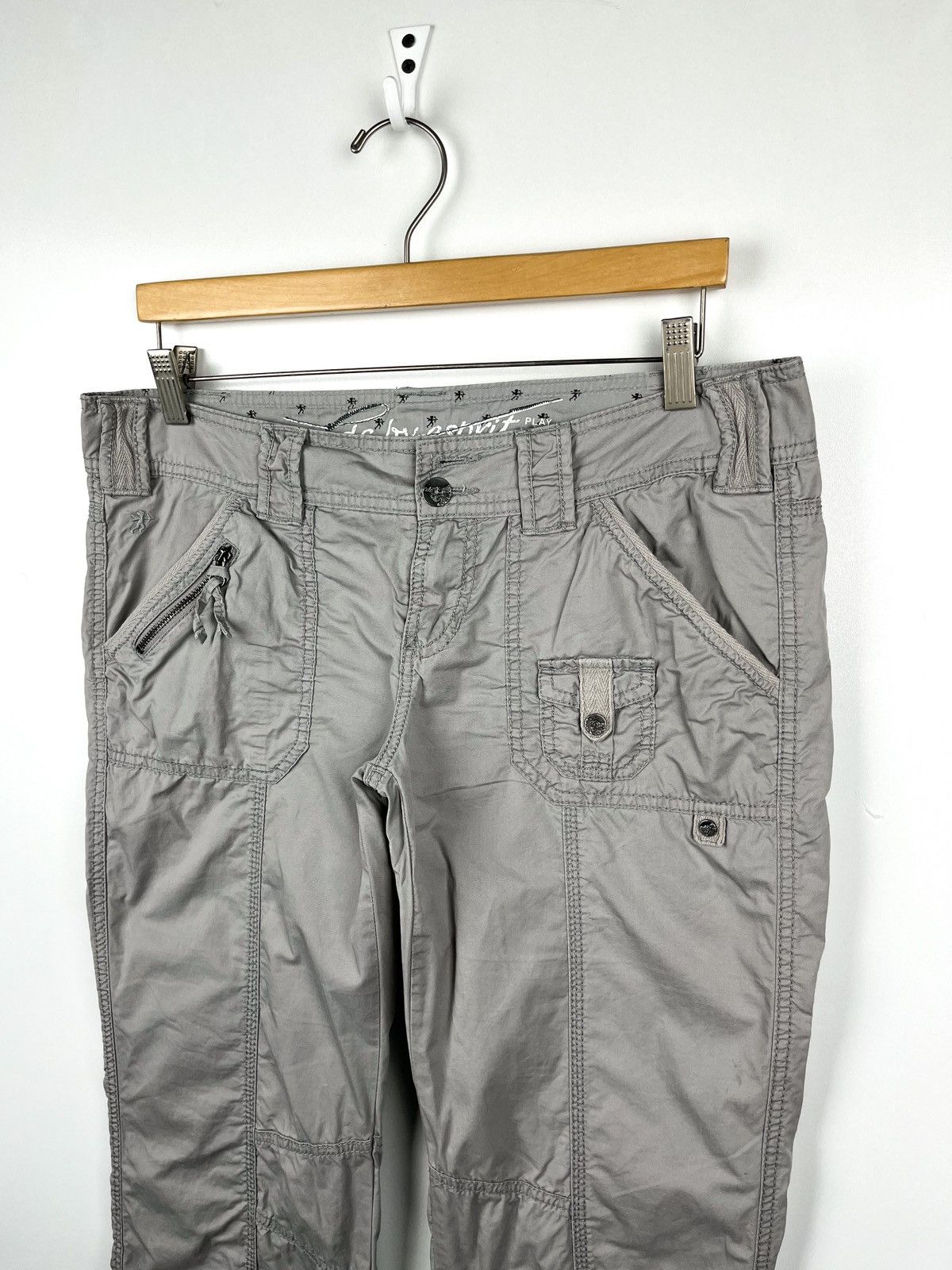 Japanese Brand Vintage Y2k cargo streetwear pants size 40 long Size 27" / US 4 / IT 40 - 3 Thumbnail