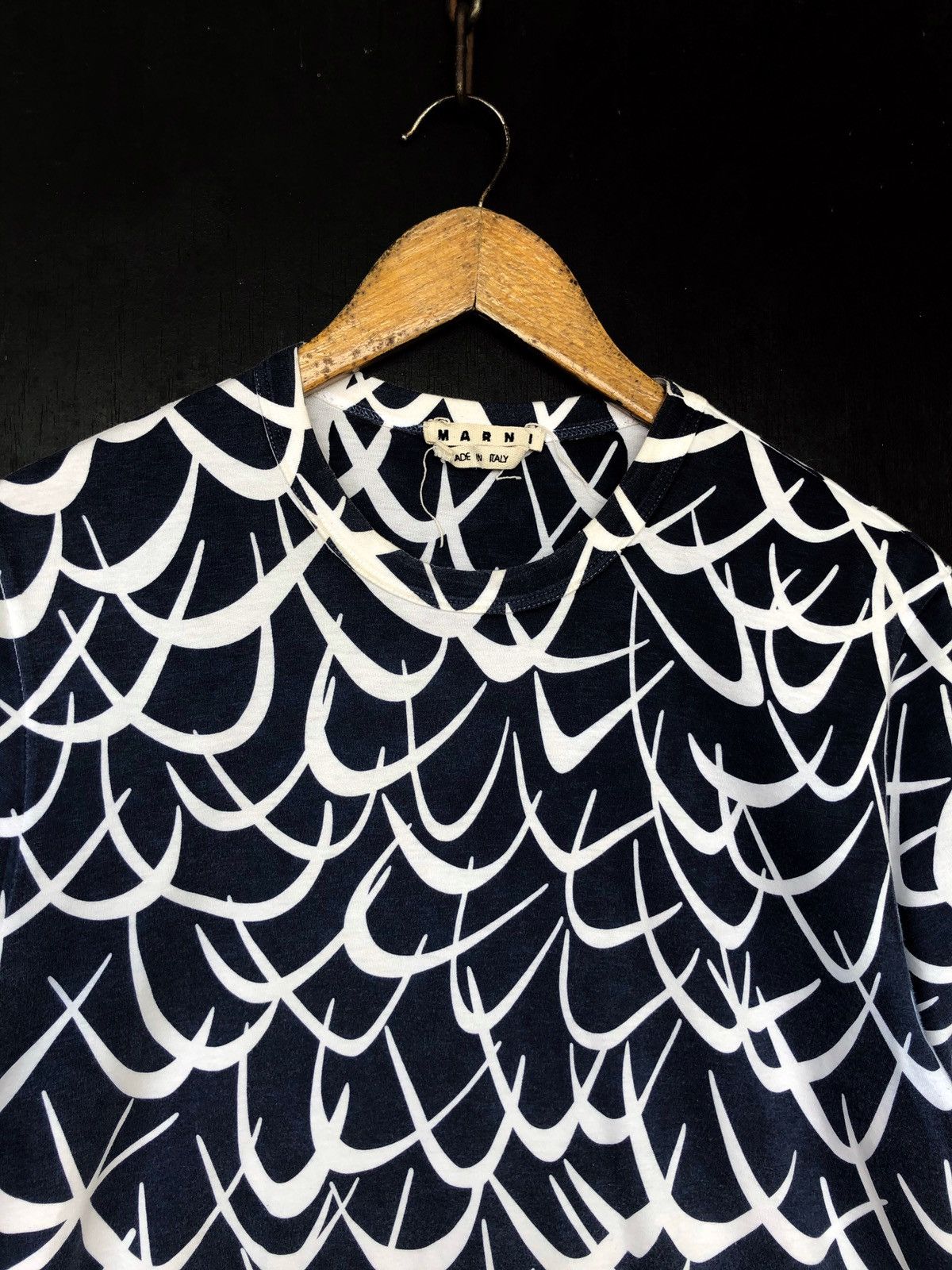 Marni FW20 Tapestry Jacquard Print Shark Tooth Shirt Size US M / EU 48-50 / 2 - 4 Thumbnail