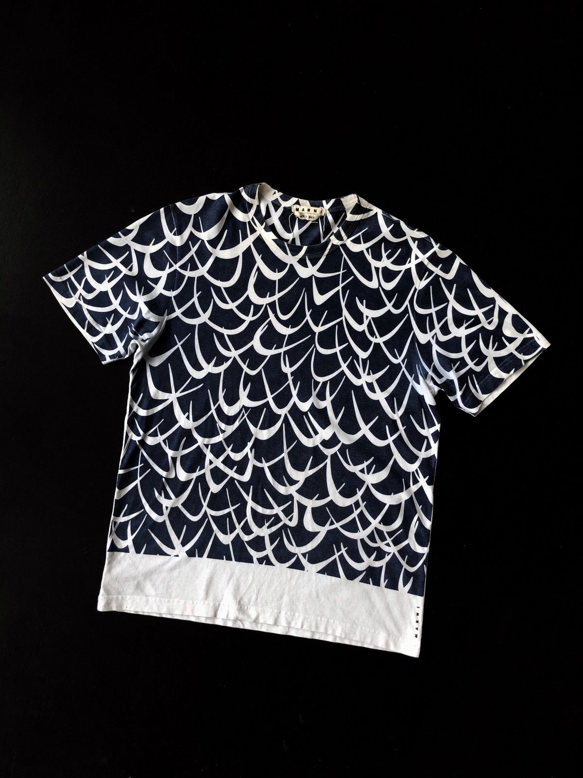 Marni FW20 Tapestry Jacquard Print Shark Tooth Shirt Size US M / EU 48-50 / 2 - 1 Thumbnail