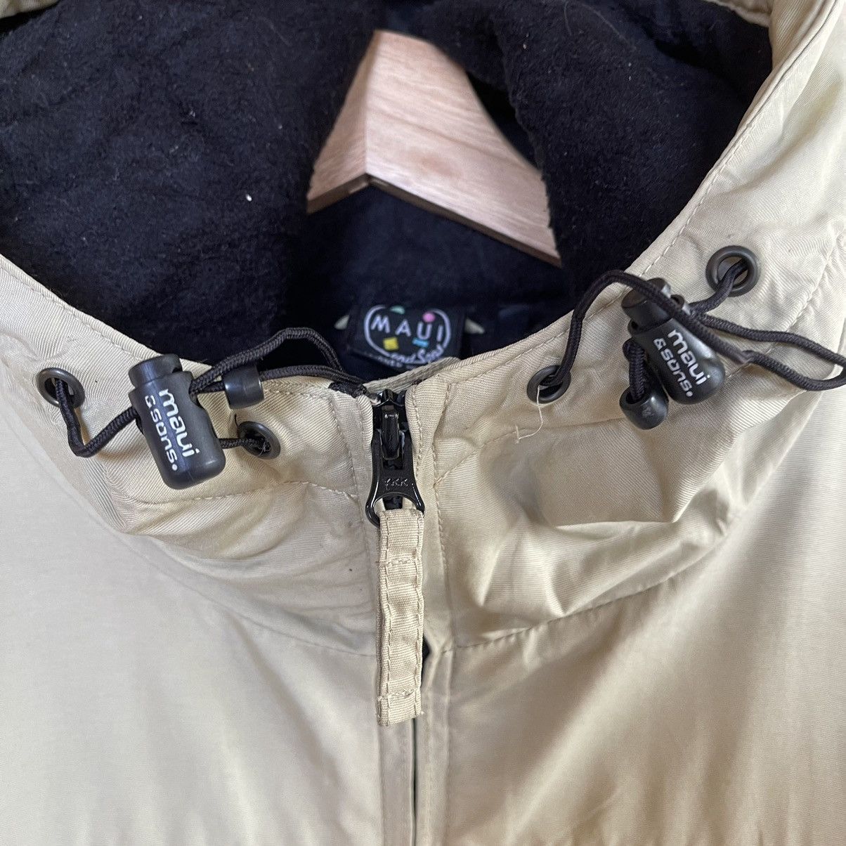 Maui and Sons × Vintage VINTAGE MAUI AND SONS HOODIES JACKET Size US XL / EU 56 / 4 - 5 Thumbnail