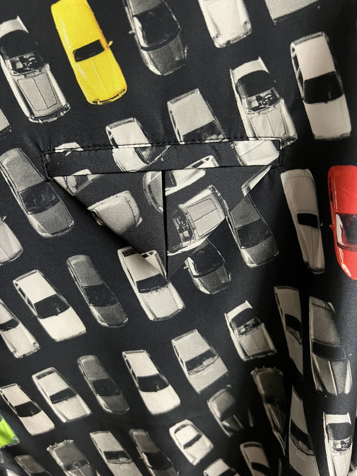 Bottega Veneta Bottega Veneta car print shirt Size US M / EU 48-50 / 2 - 4 Thumbnail