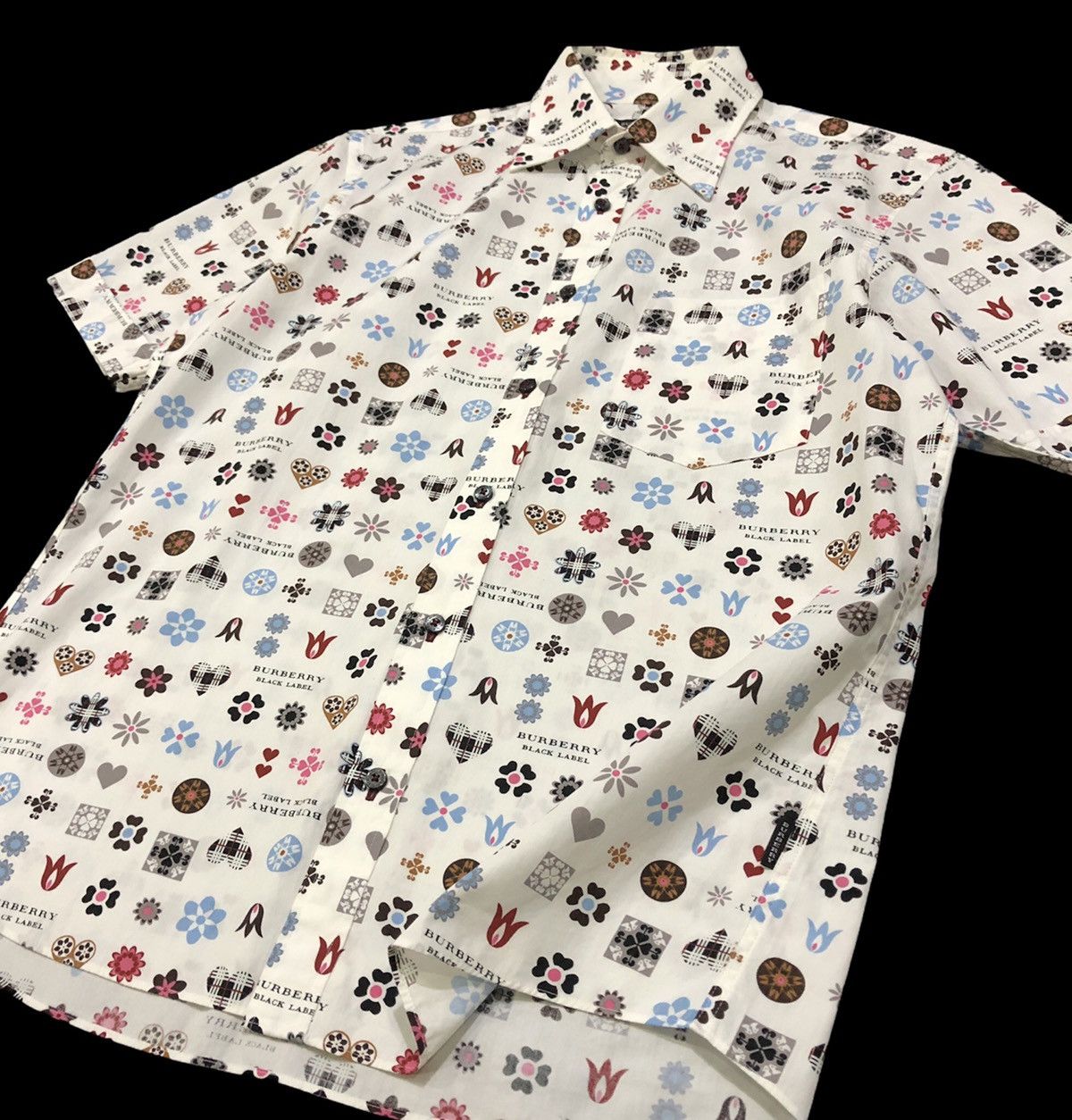 Burberry Burberry BlackLabel Spell Out Over Print Shirt Size US S / EU 44-46 / 1 - 5 Thumbnail