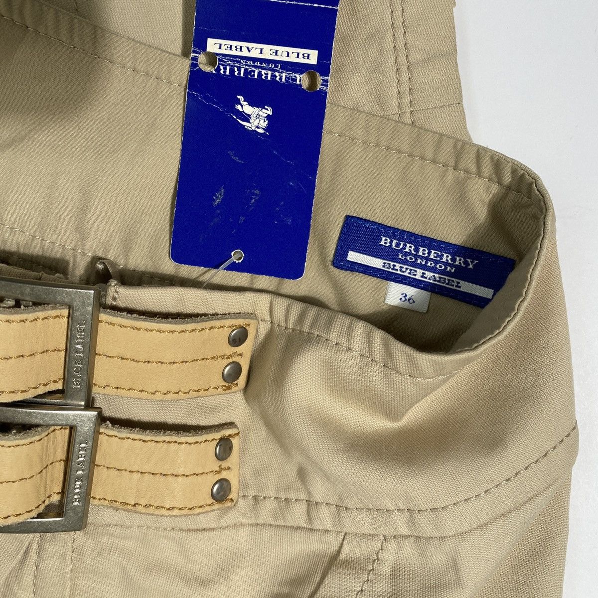 Burberry Burberry Pleated Mini Skirt Size 26" / US 2 / IT 38 - 5 Thumbnail