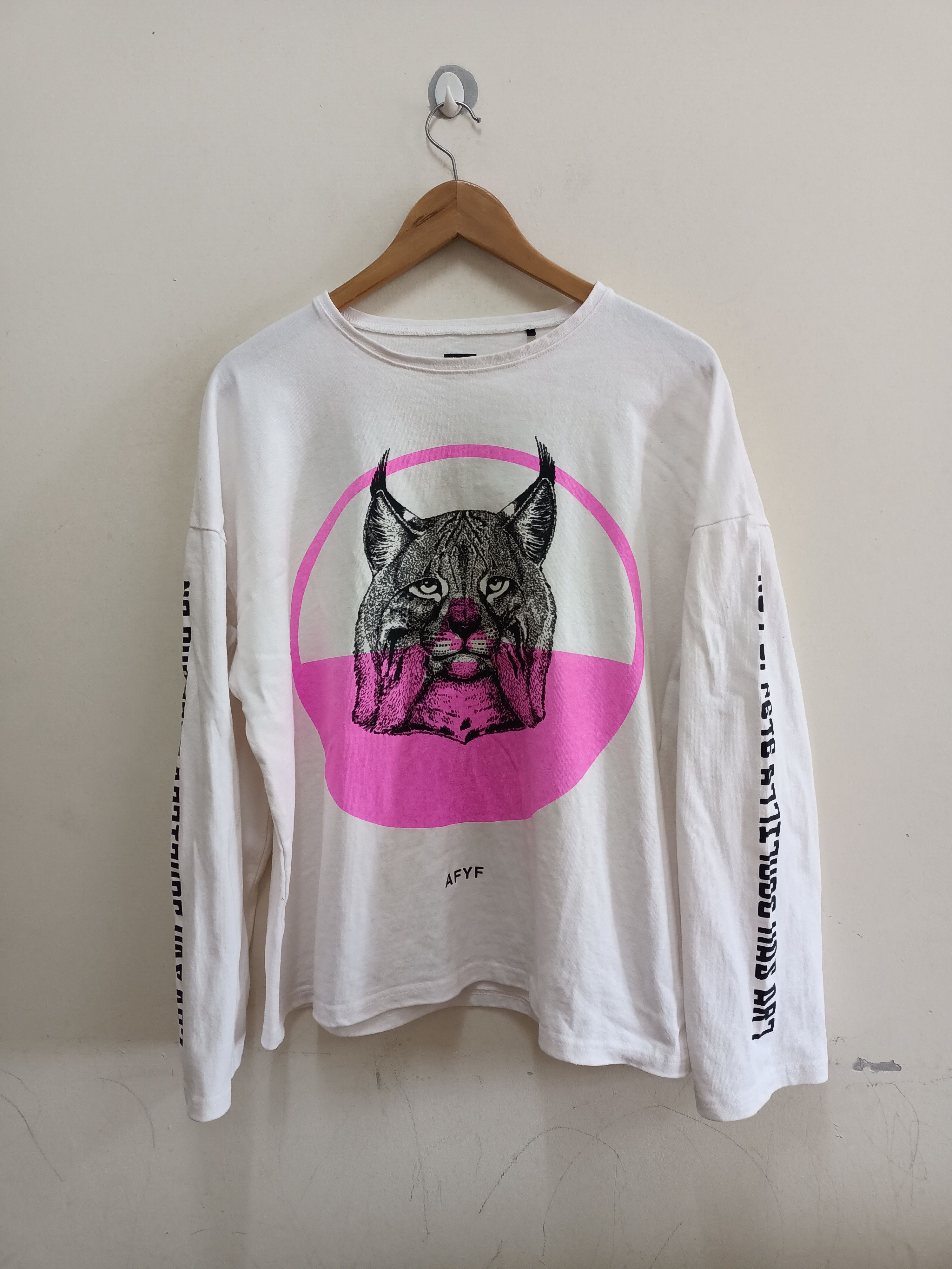 Designer AFYF designer art t-shirt by rovtski Size US L / EU 52-54 / 3 - 1 Thumbnail