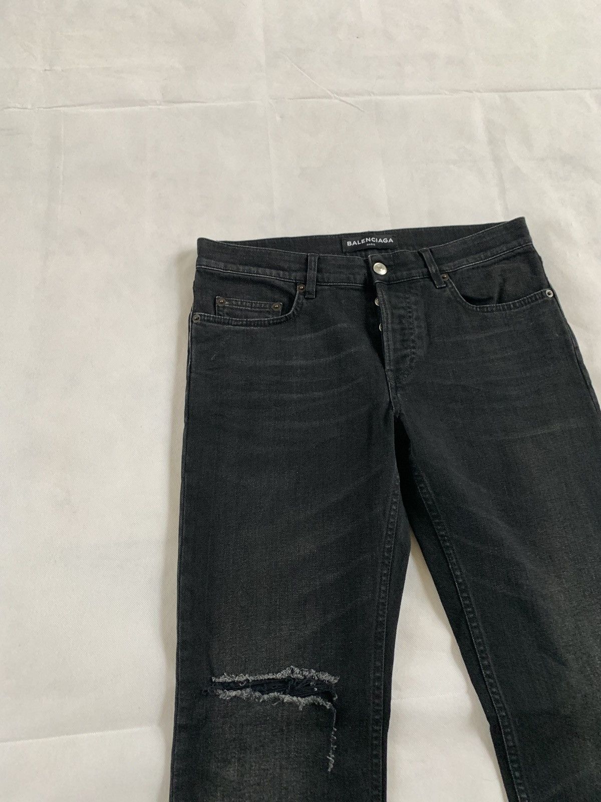 Balenciaga SS18 Knee Slit Denim in Black Size US 29 - 8 Thumbnail