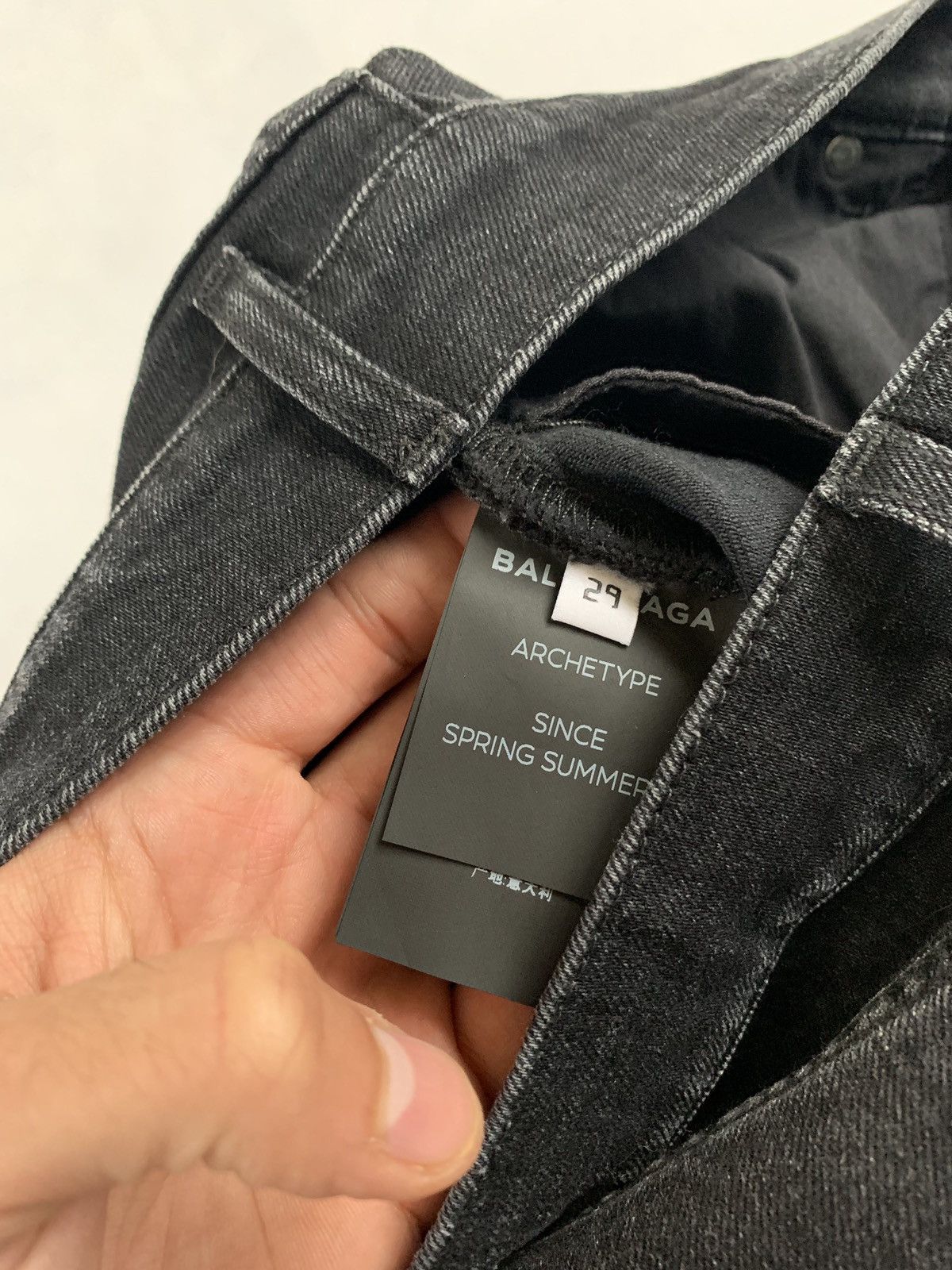Balenciaga SS18 Knee Slit Denim in Black Size US 29 - 12 Thumbnail