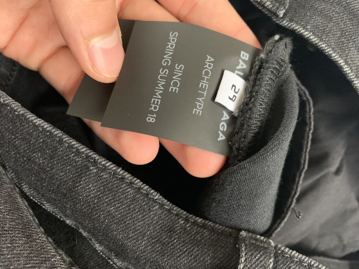 Balenciaga SS18 Knee Slit Denim in Black Size US 29 - 13 Thumbnail