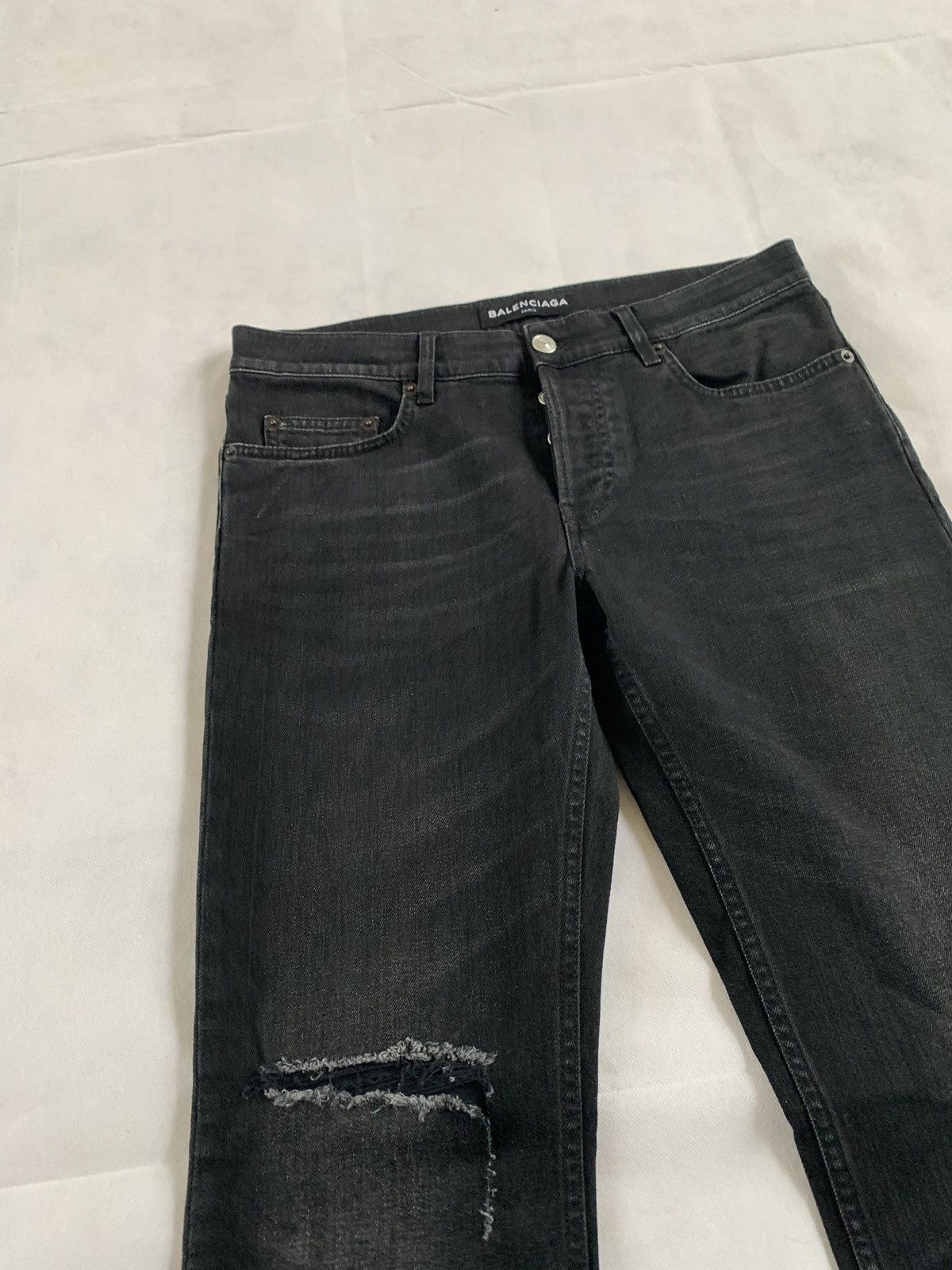 Balenciaga SS18 Knee Slit Denim in Black Size US 29 - 6 Thumbnail