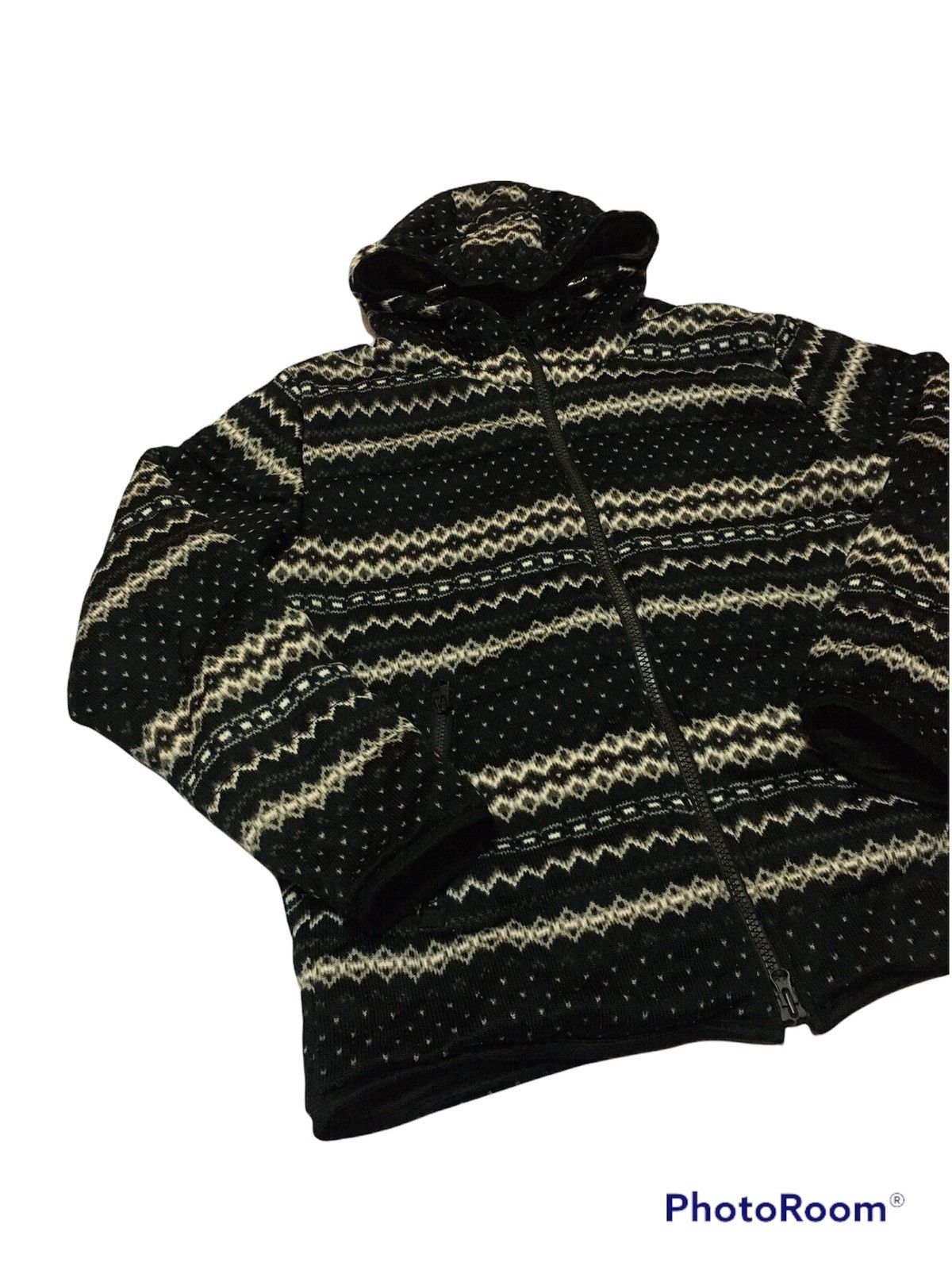 Other Uniqlo Navajo Style Hoodie Winters Season Size US XL / EU 56 / 4 - 2 Thumbnail