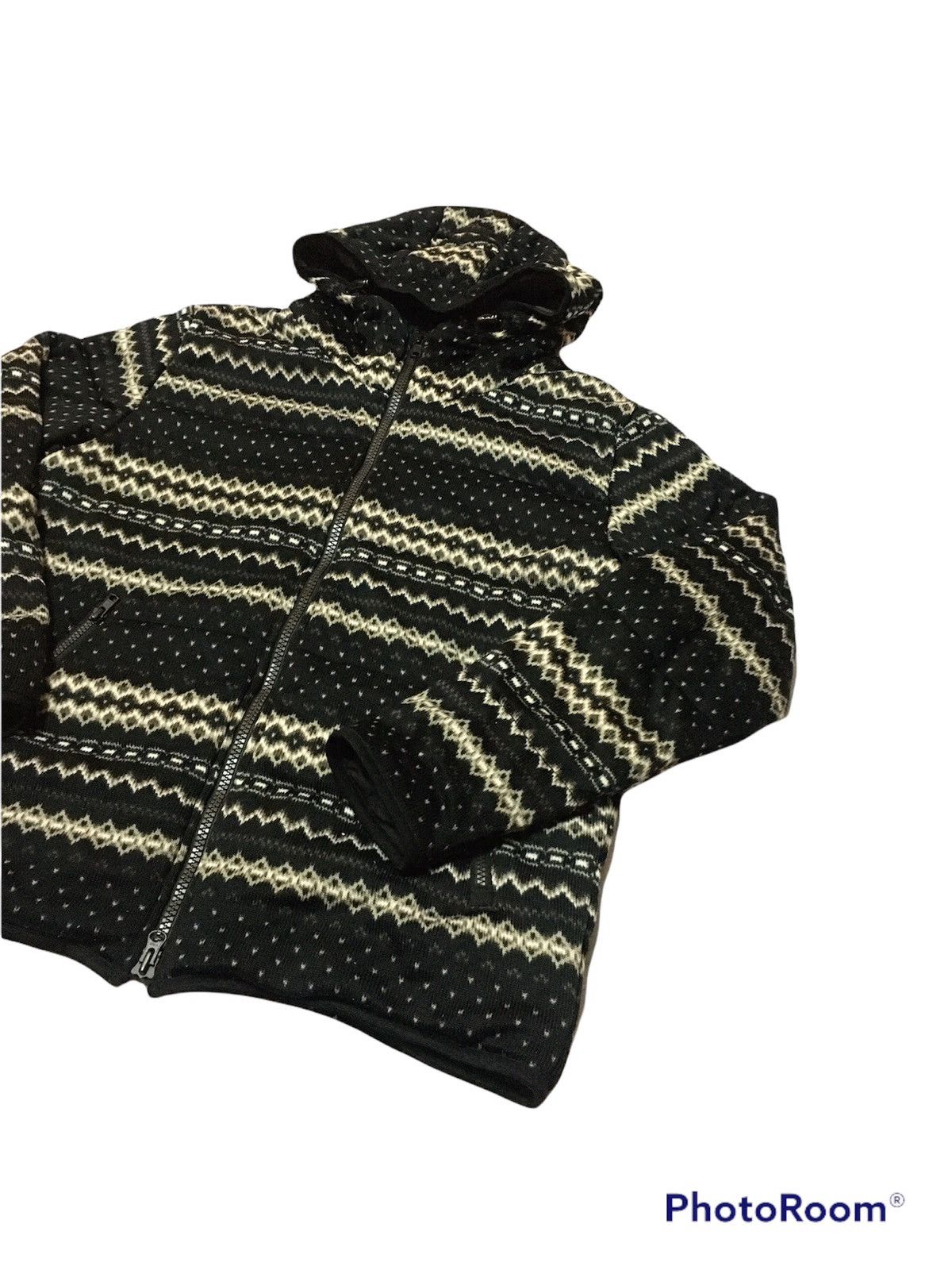 Other Uniqlo Navajo Style Hoodie Winters Season Size US XL / EU 56 / 4 - 4 Thumbnail