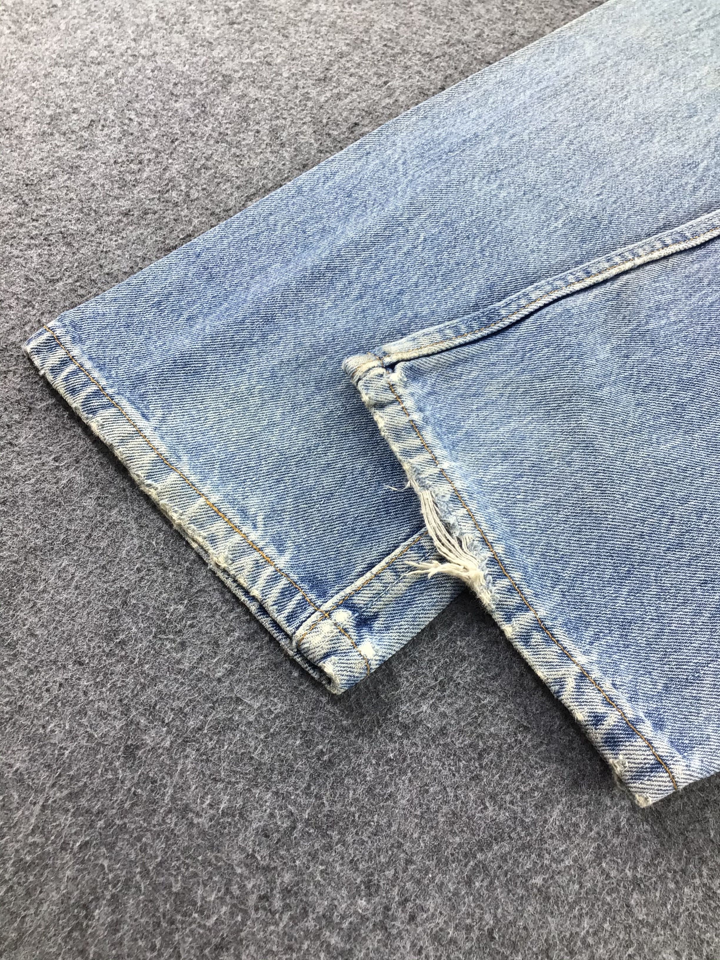 Levi's 90s Vintage Light Wash Levis 501 Jeans-JM437 Size US 30 / EU 46 - 5 Thumbnail