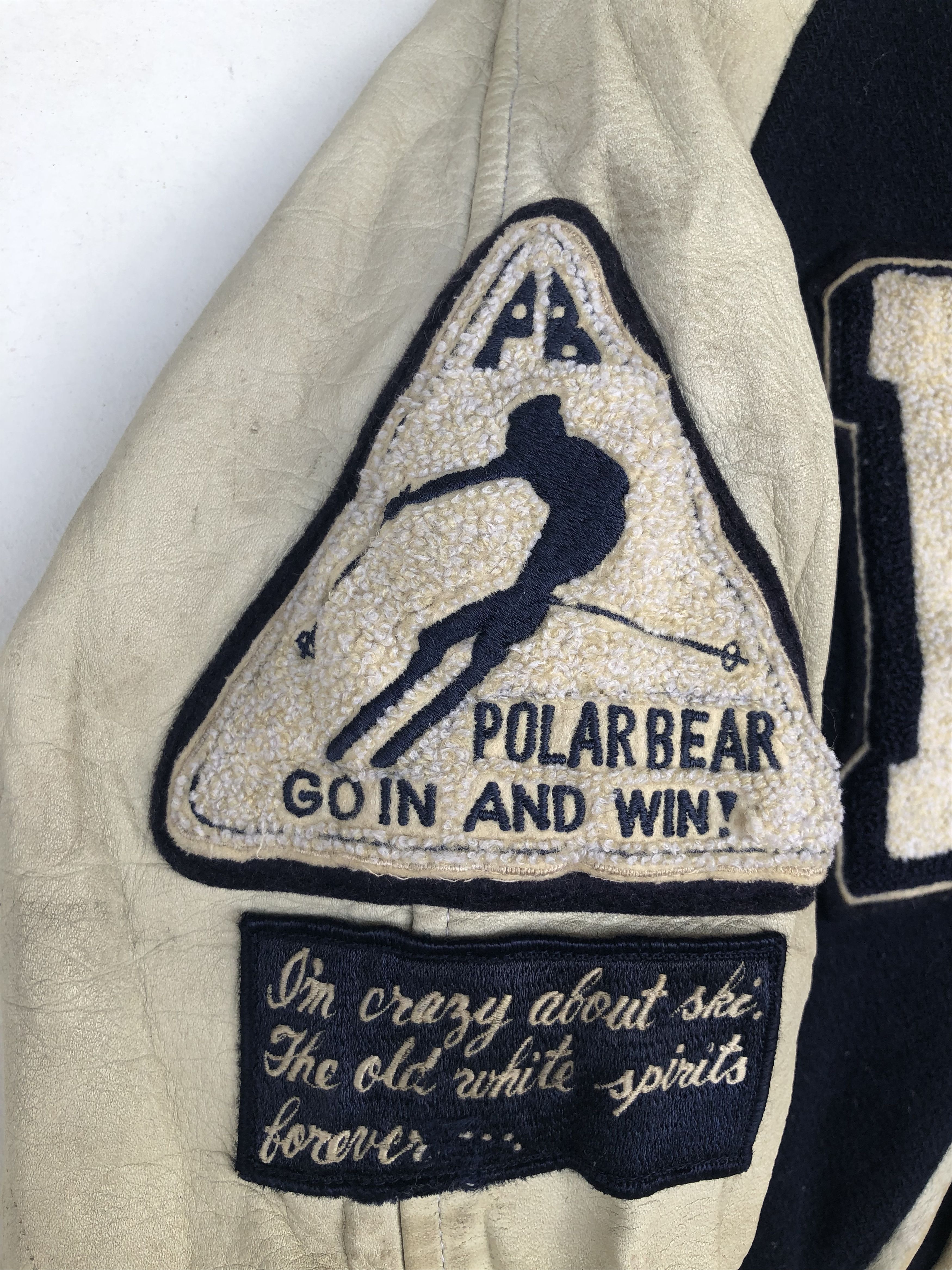 Japanese Brand RARE🔥VINTAGE 80S POLAR BEAR RACING SKI TEAM VARSITY Size US S / EU 44-46 / 1 - 5 Thumbnail