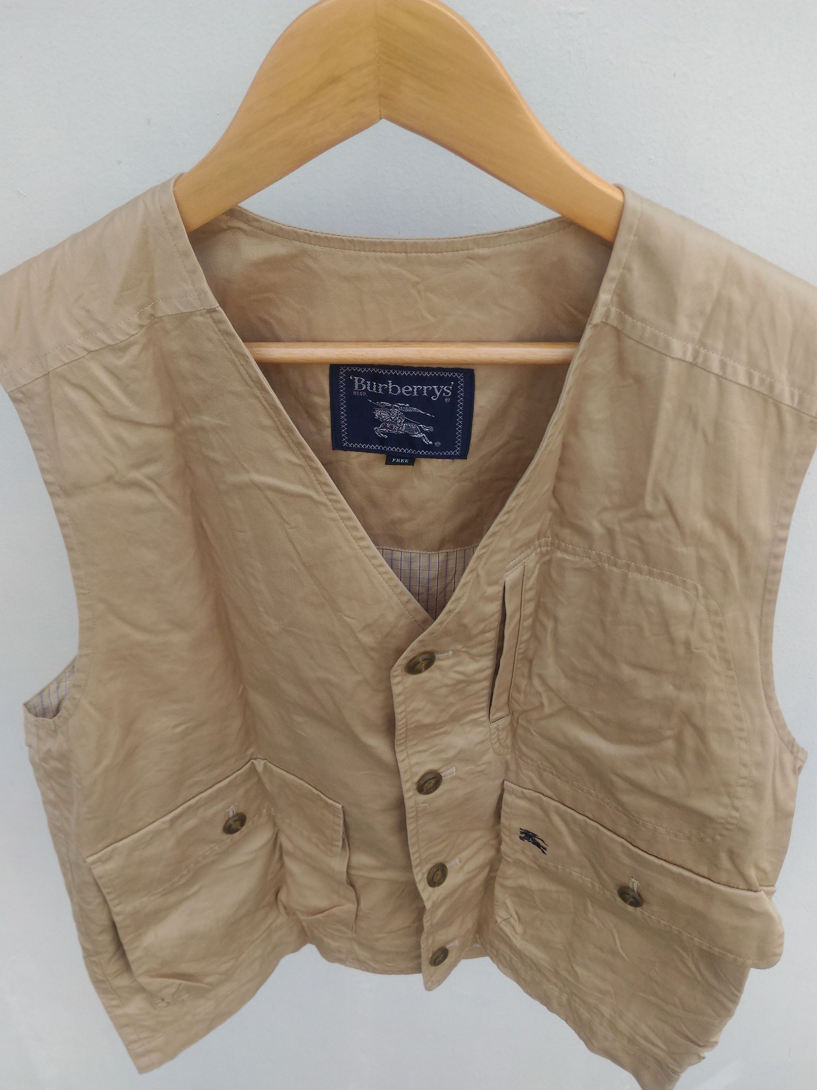 Burberry Rare! Vintage Burberry Vest Gilet Size L Large Size US L / EU 52-54 / 3 - 7 Thumbnail