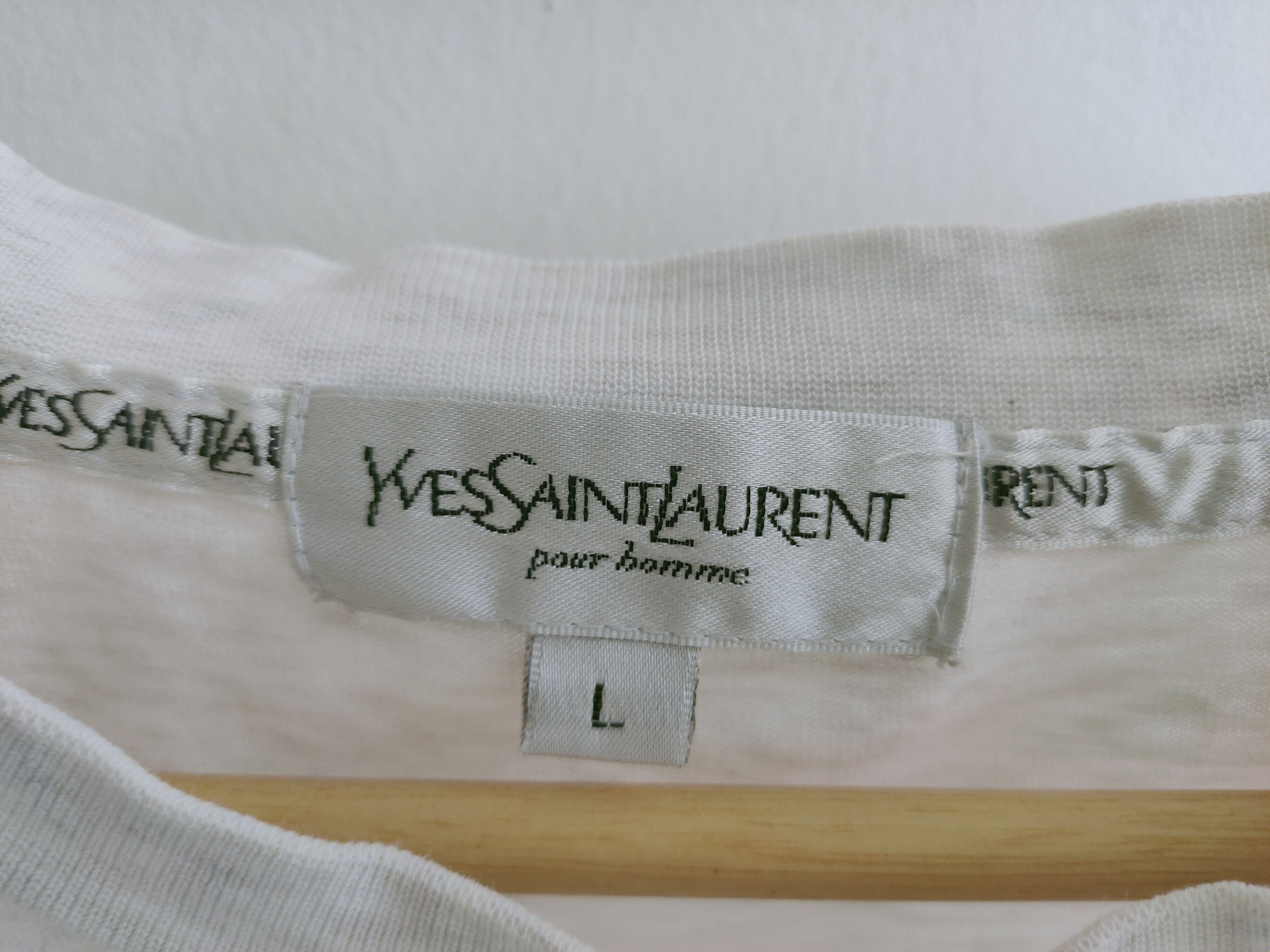 Yves Saint Laurent YSL Pour Homme Big Logo Spell out T-shirt Size US L / EU 52-54 / 3 - 3 Thumbnail