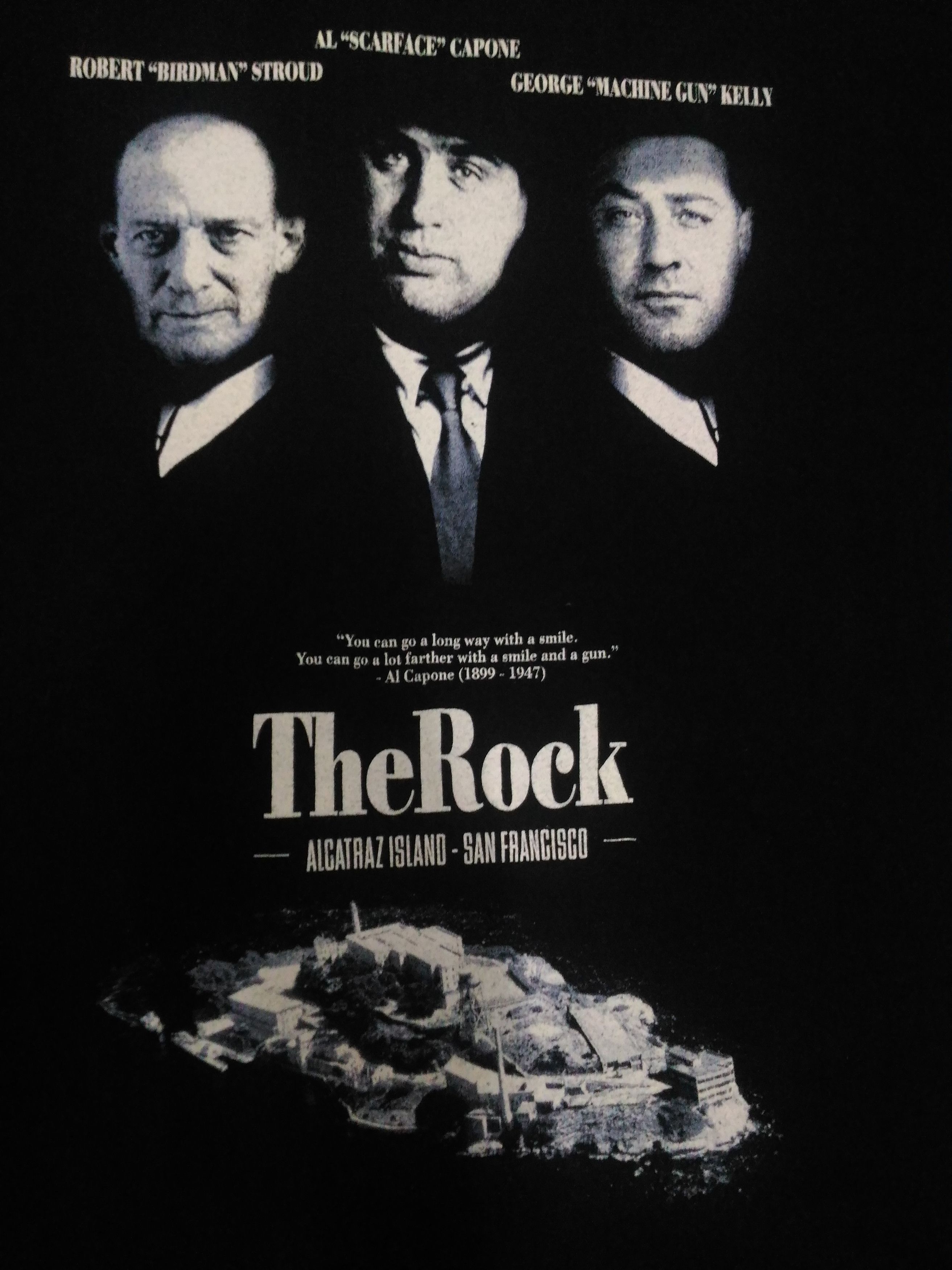 Fruit Of The Loom Vintage Al Capone Scarface Alcatraz Prisoners T-shirt Size US XL / EU 56 / 4 - 1 Thumbnail