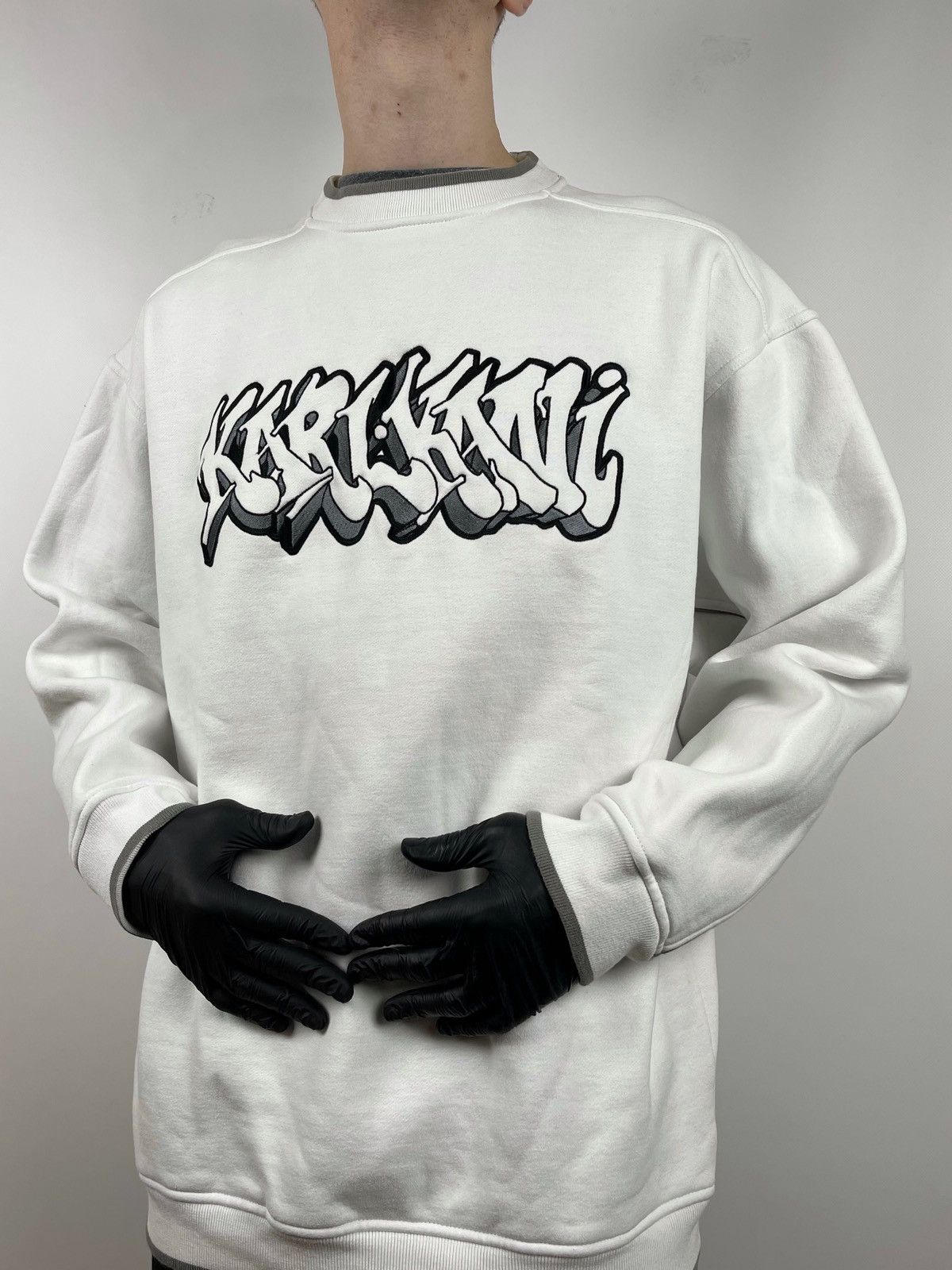 Karl Kani Vintage Karl Kani Limited Edition White Sweatshirt Size US XL / EU 56 / 4 - 2 Thumbnail