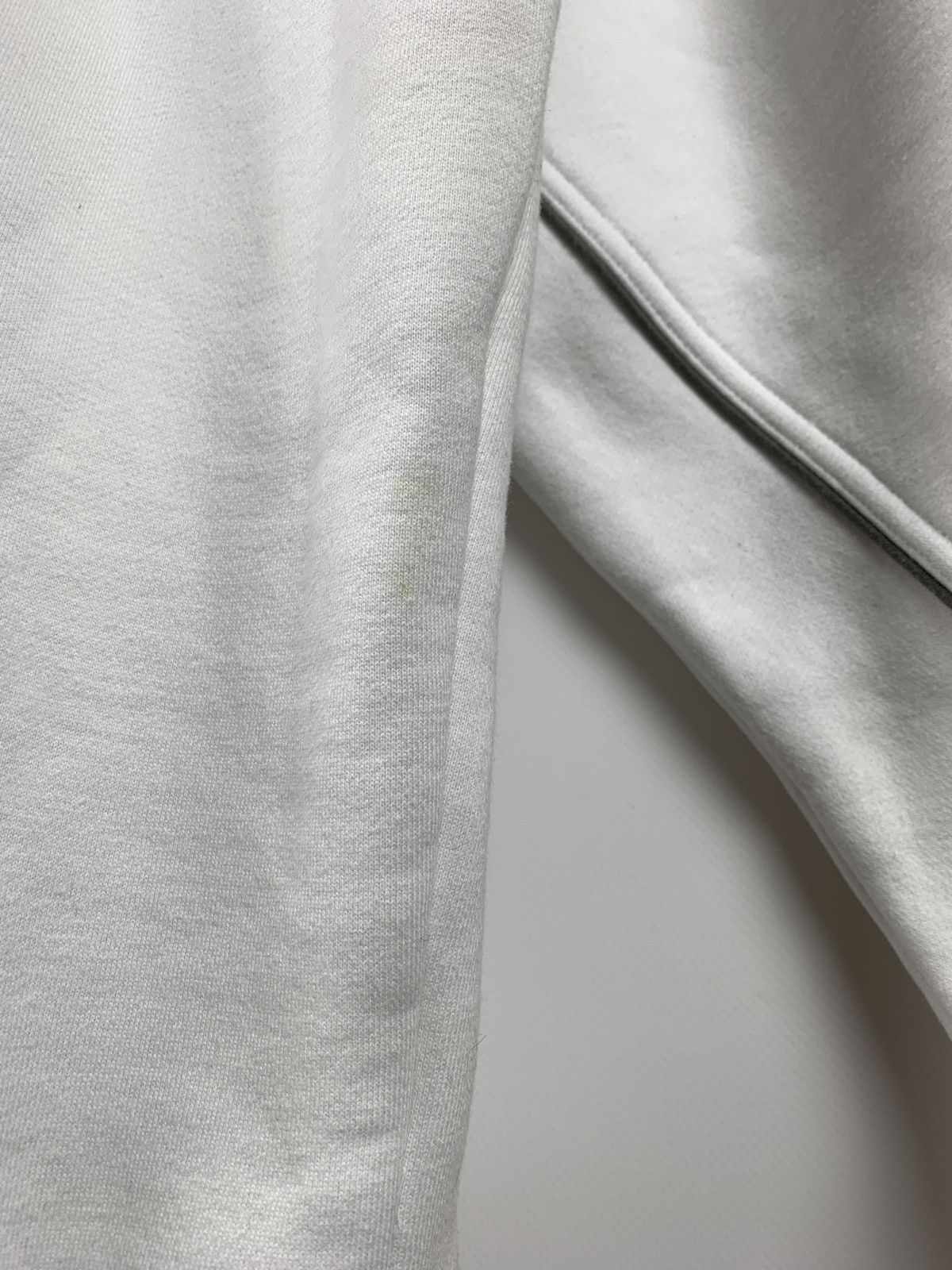 Karl Kani Vintage Karl Kani Limited Edition White Sweatshirt Size US XL / EU 56 / 4 - 19 Thumbnail