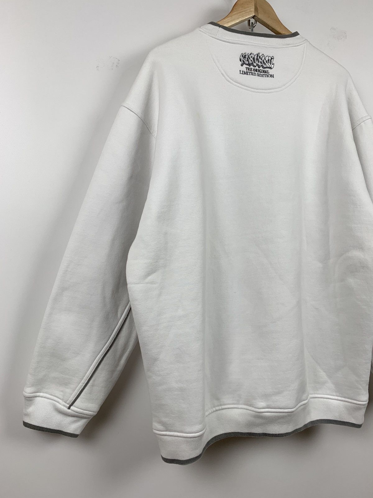 Karl Kani Vintage Karl Kani Limited Edition White Sweatshirt Size US XL / EU 56 / 4 - 17 Thumbnail