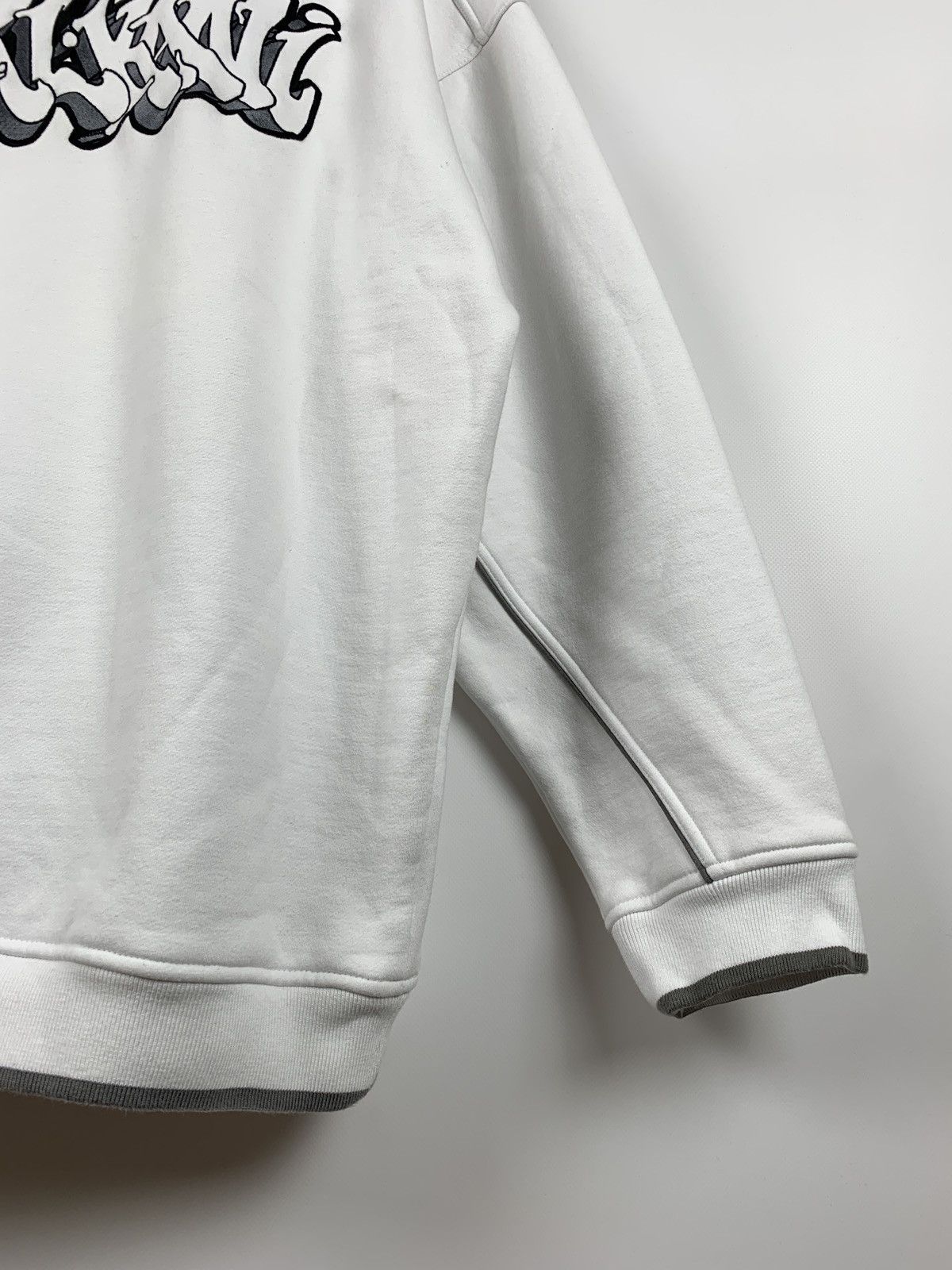 Karl Kani Vintage Karl Kani Limited Edition White Sweatshirt Size US XL / EU 56 / 4 - 12 Thumbnail