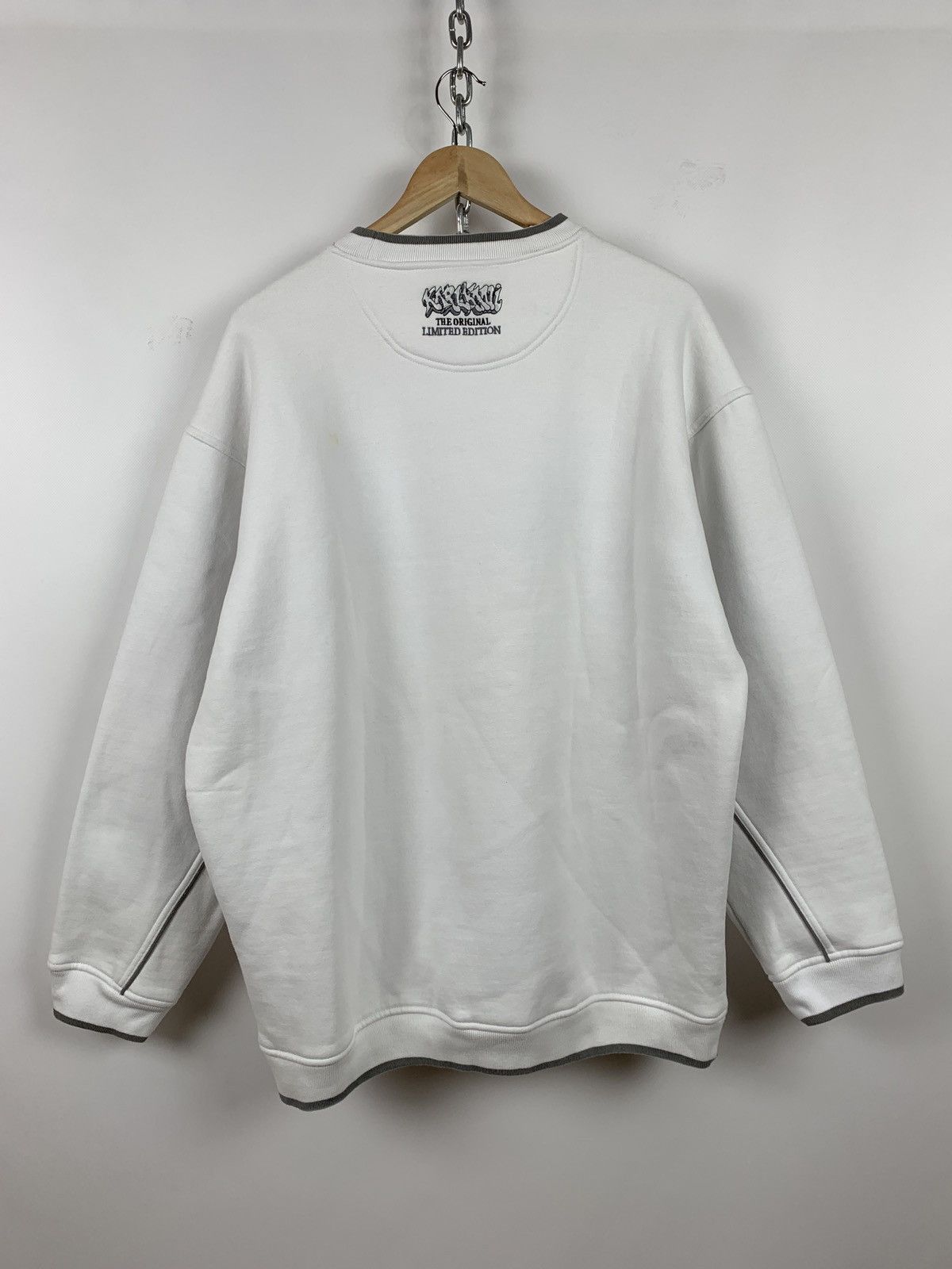 Karl Kani Vintage Karl Kani Limited Edition White Sweatshirt Size US XL / EU 56 / 4 - 6 Thumbnail
