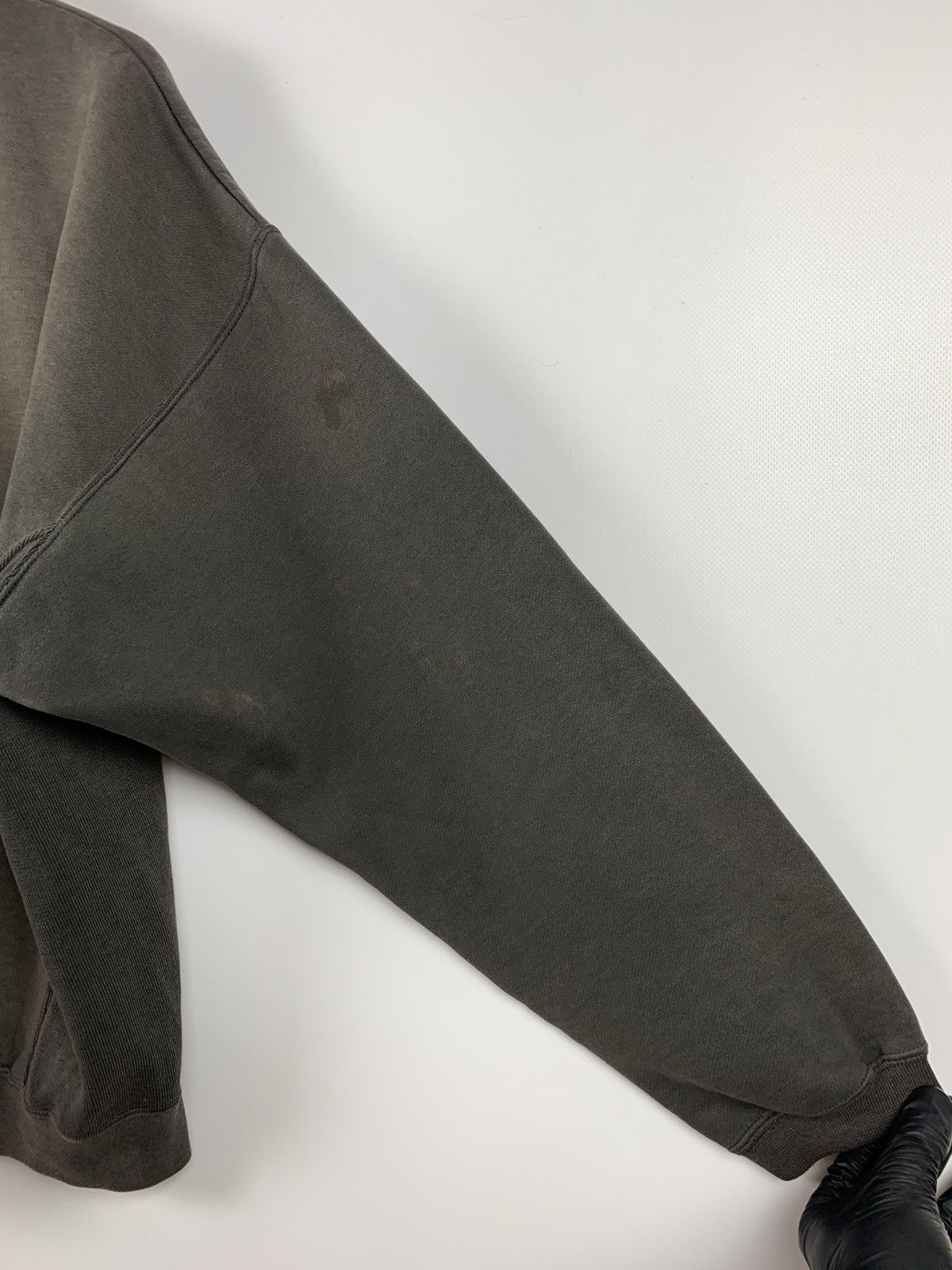 Adidas 90s Vintage Adidas NY Training Phys.Ed.Dept Faded Sweatshirt Size US M / EU 48-50 / 2 - 16 Thumbnail