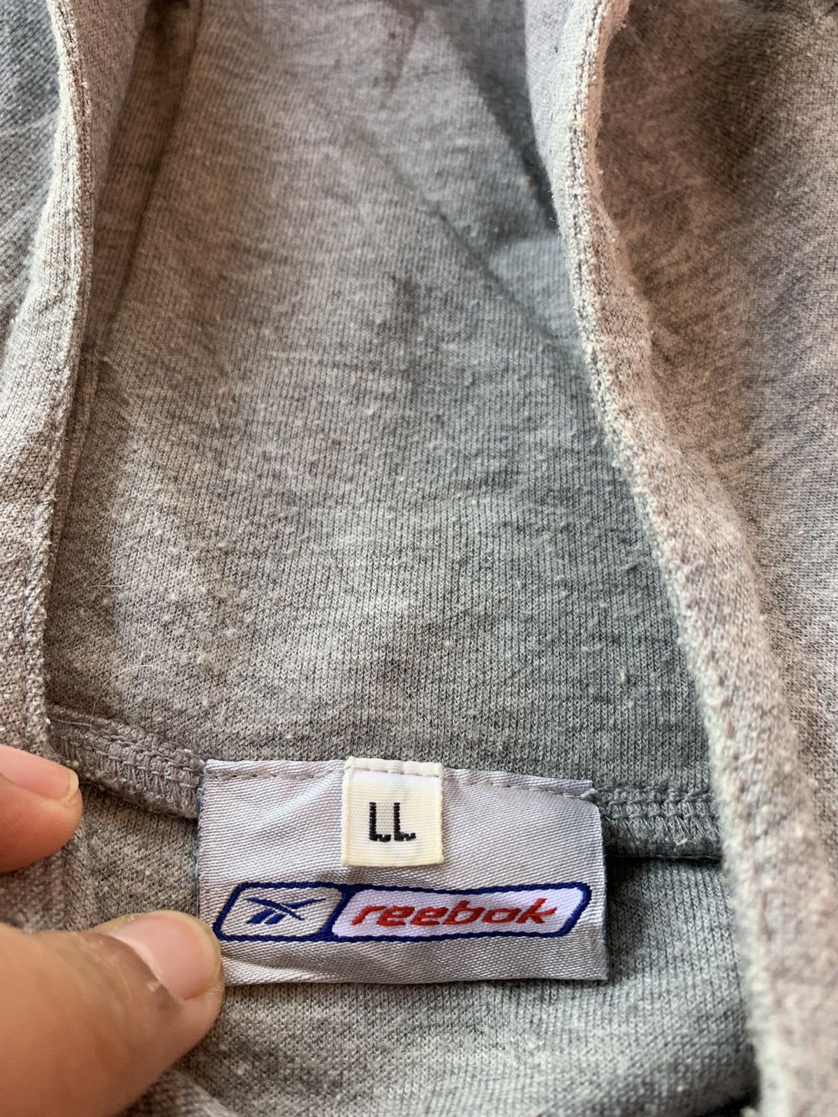 Reebok Vintage Reebok Centre logo Hoodie Size US L / EU 52-54 / 3 - 4 Thumbnail