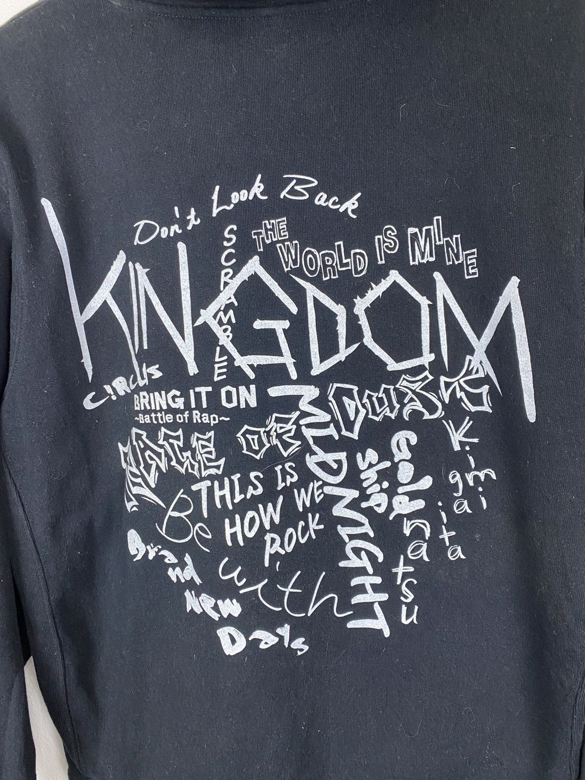 Band Tees Spair Tour 2018 Kingdom Sweatshirt- Large Size Size US L / EU 52-54 / 3 - 3 Thumbnail
