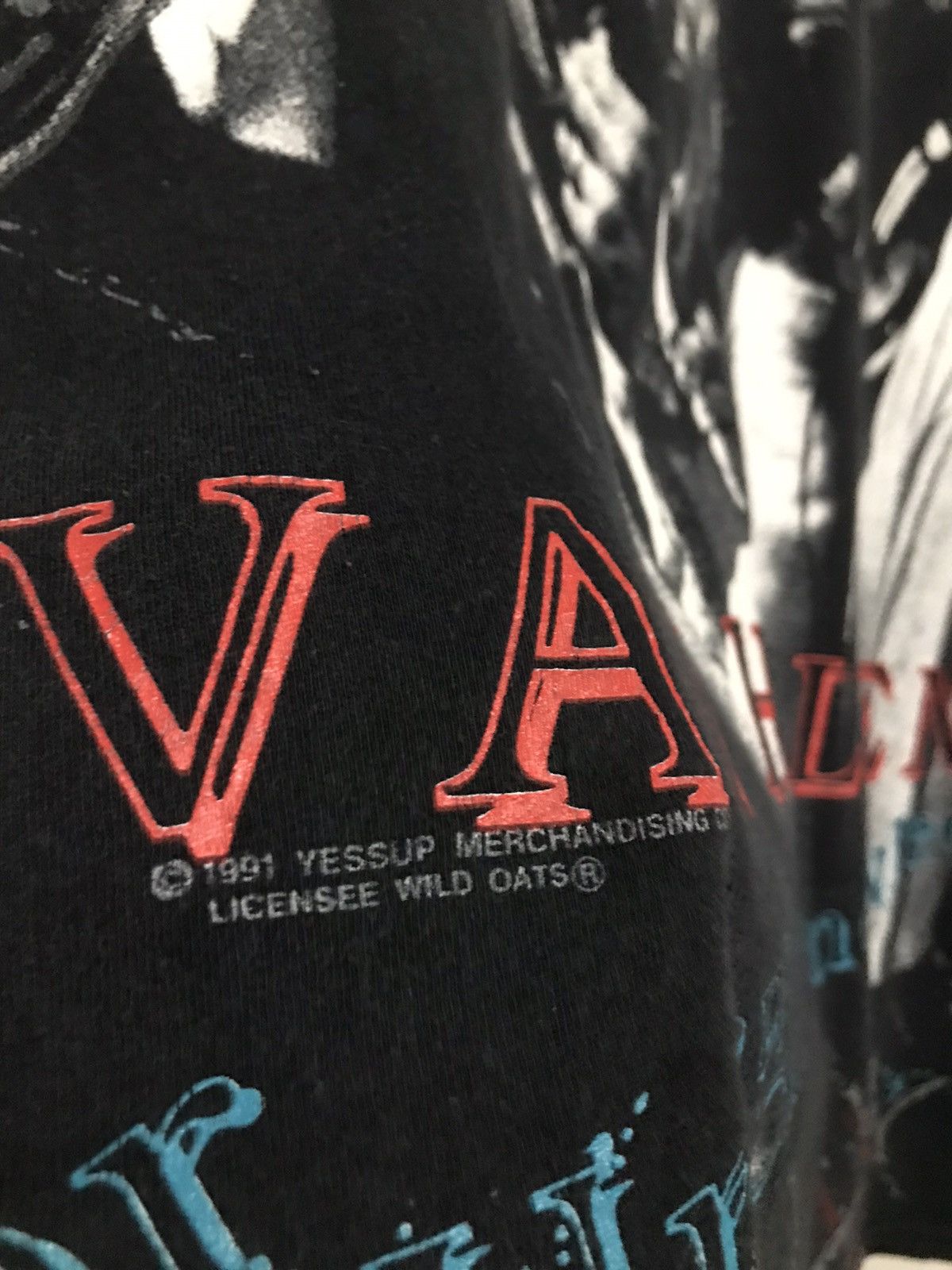 Vintage 💸BINDINGOFFER💸Vintage 1991 Van Halen All Over Print Size US XL / EU 56 / 4 - 4 Thumbnail