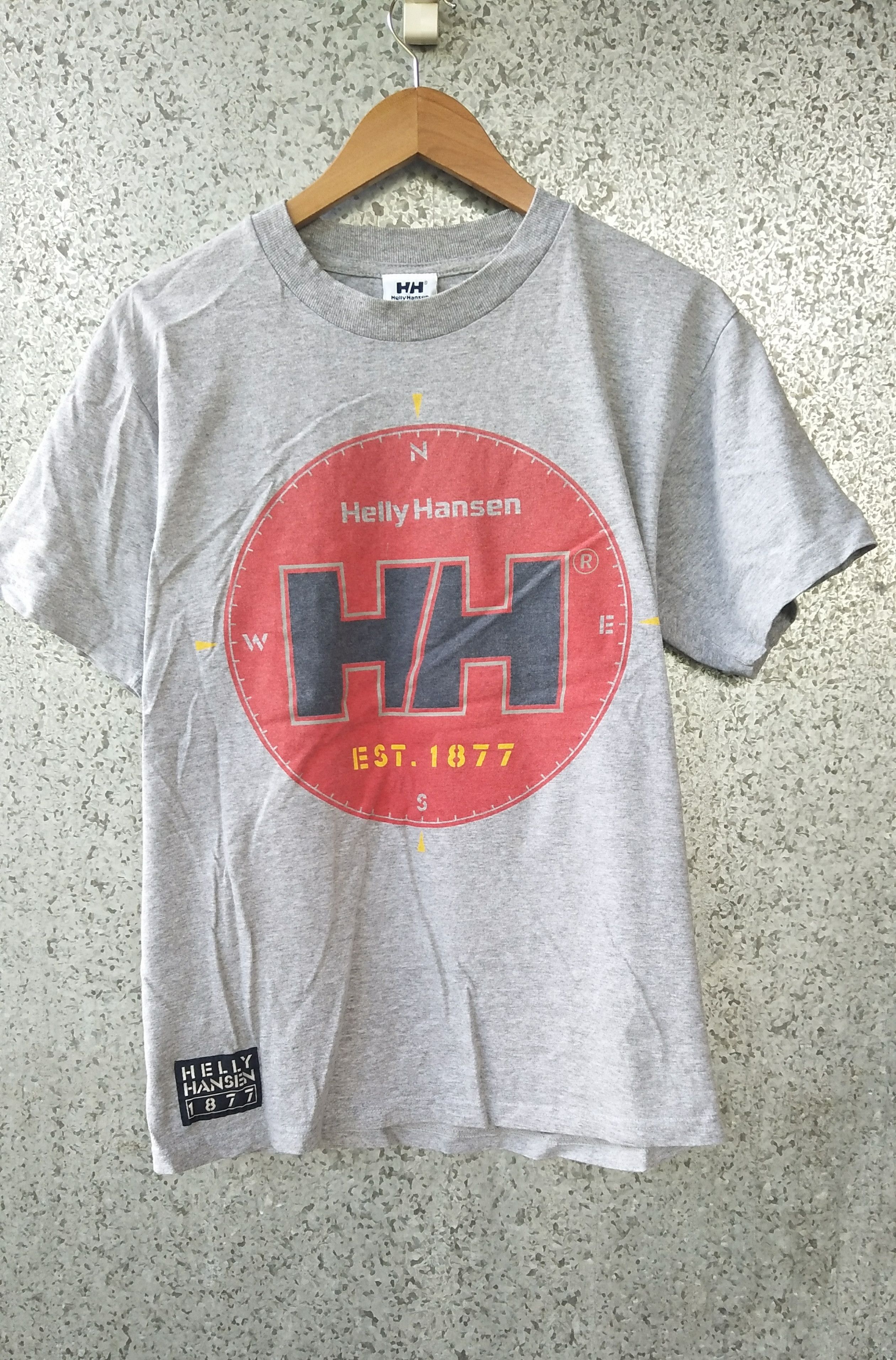 Helly Hansen 🔥 Vtg Helly Hansen Sea Gear t shirt roundneck made in usa Size US M / EU 48-50 / 2 - 1 Thumbnail