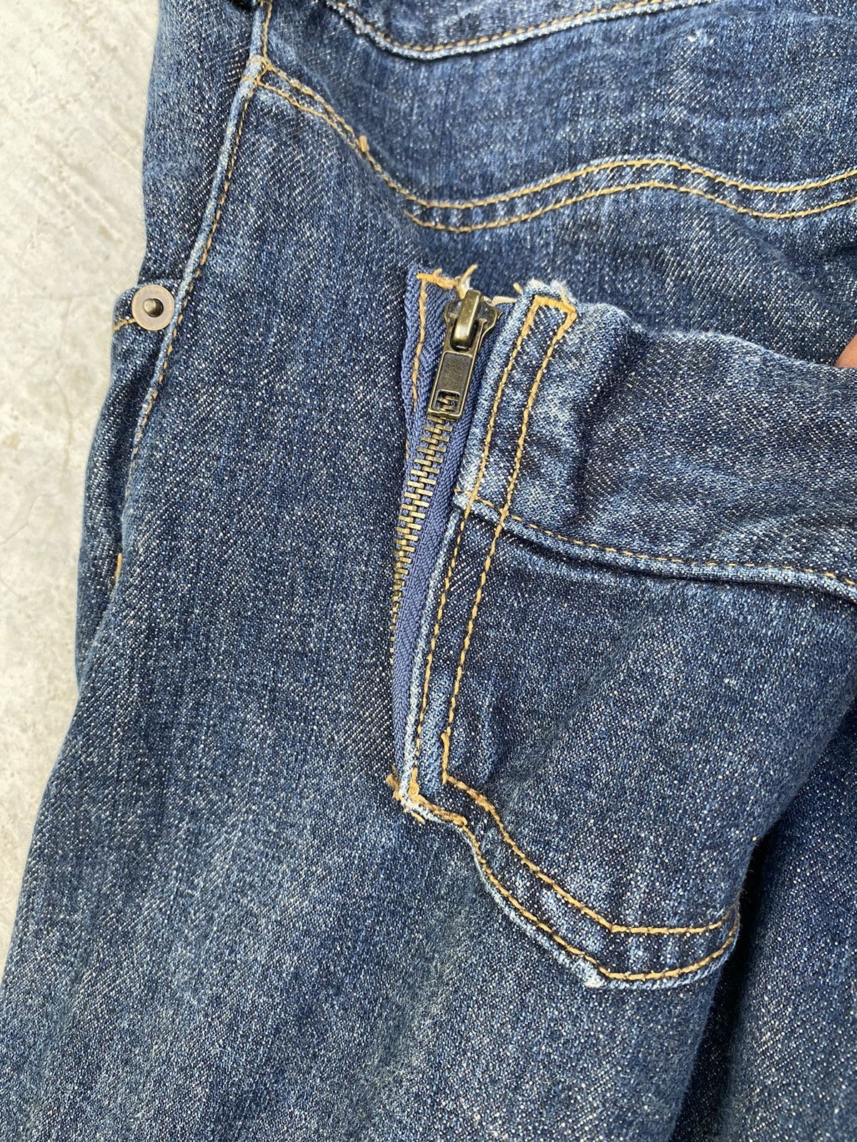 Japanese Brand Dream Time distressed denim Size US 33 - 7 Thumbnail