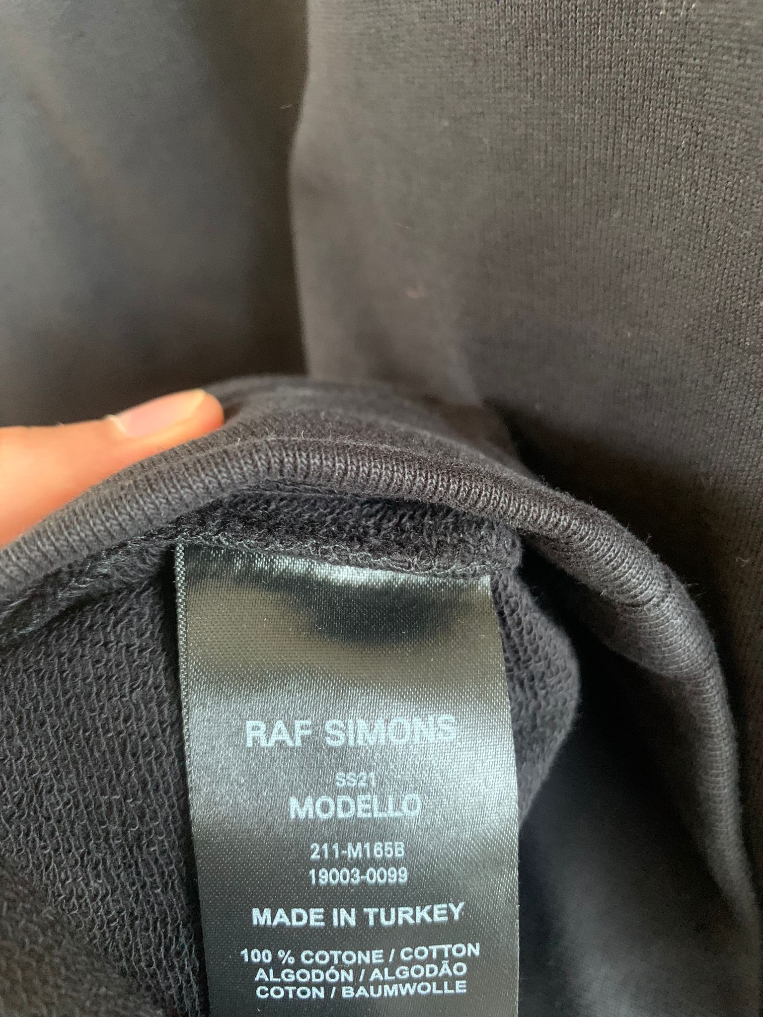 Raf Simons SS21 Youth Against Isolation Crewneck in Black Size US M / EU 48-50 / 2 - 7 Thumbnail