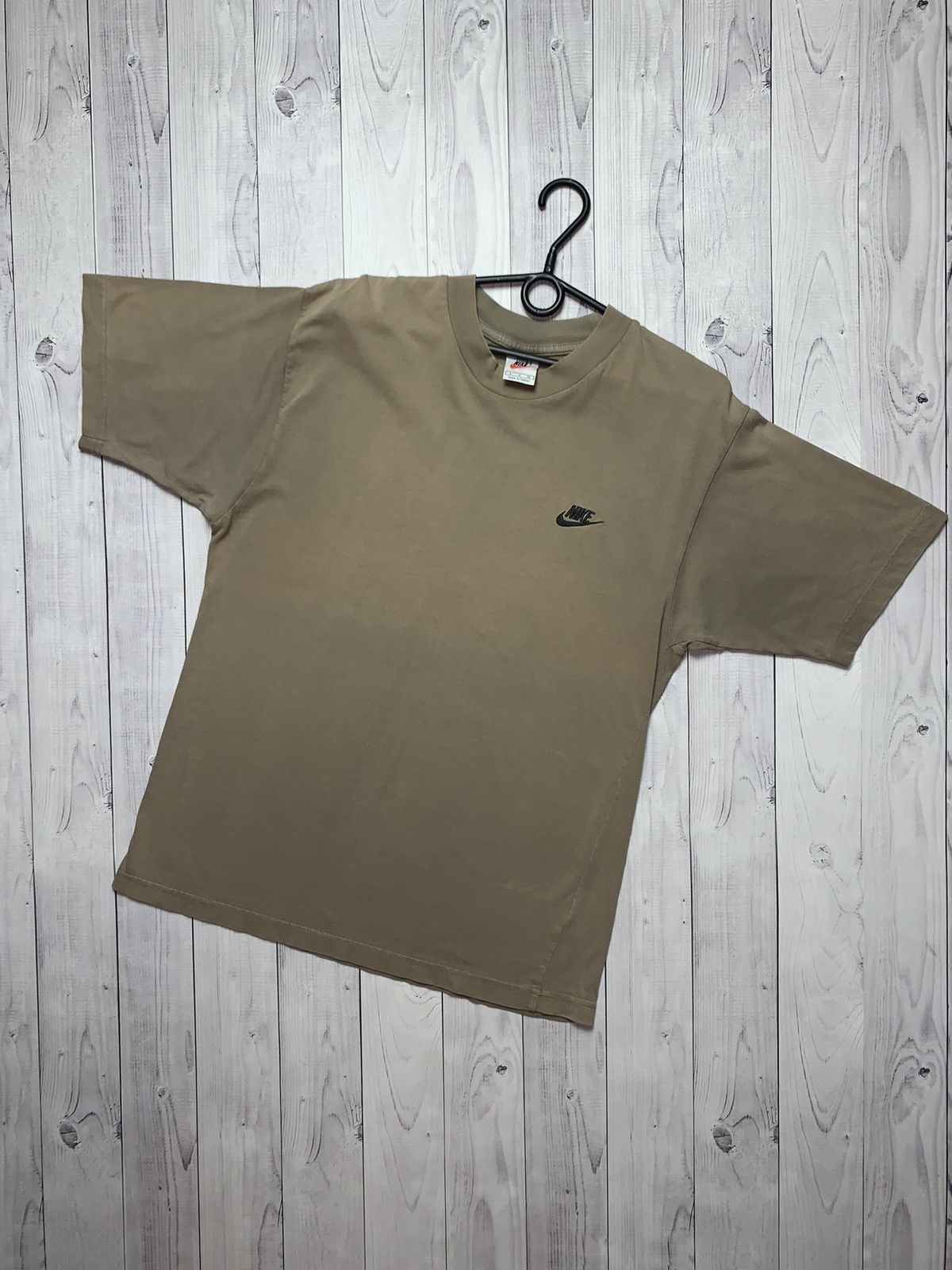 Nike × Vintage Vintage Nike tee brown logo size S Size US S / EU 44-46 / 1 - 1 Thumbnail