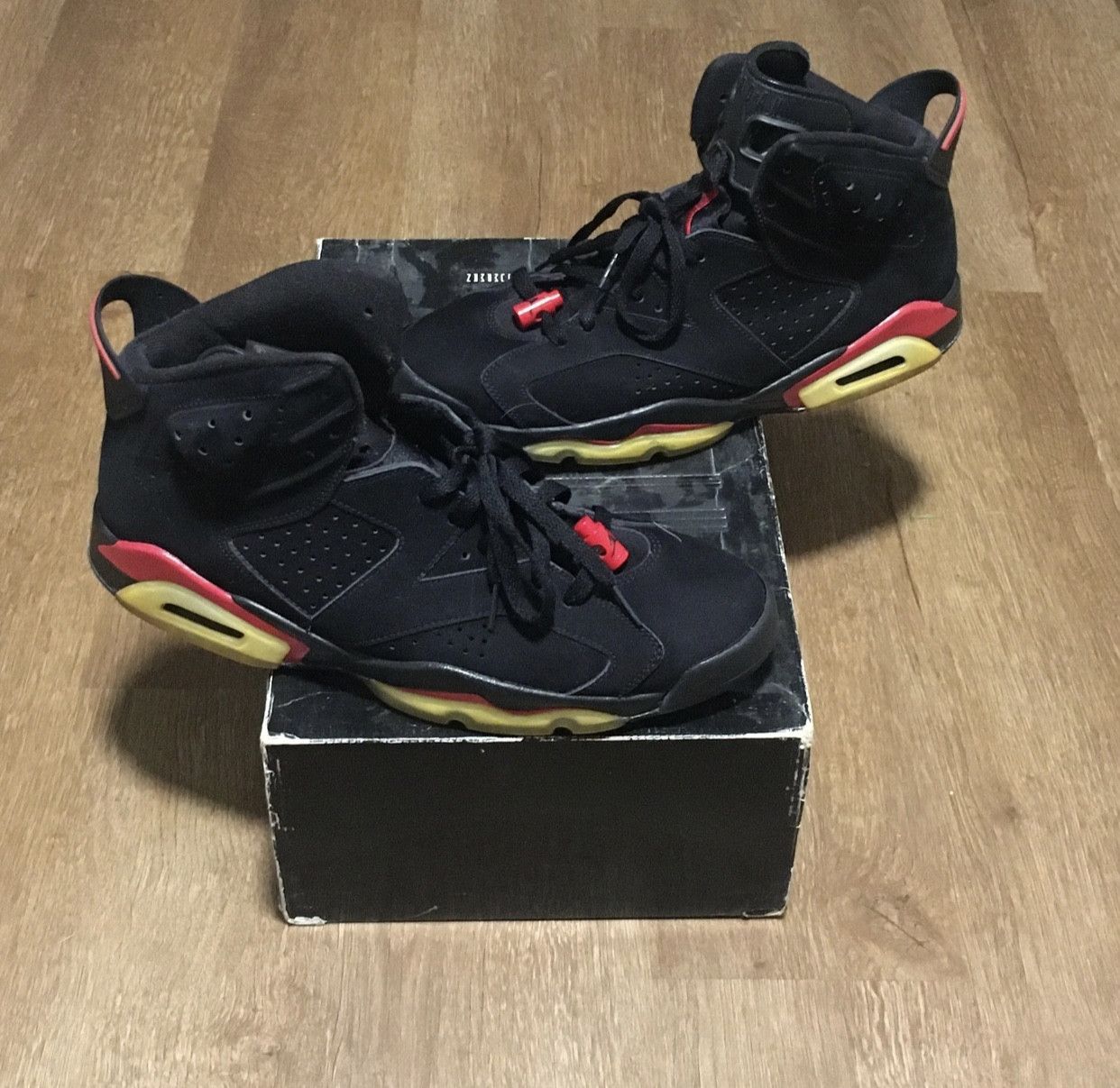 Jordan Brand × Nike 2009 Nike Air Jordan 6 black varsity Size US 12 / EU 45 - 1 Thumbnail