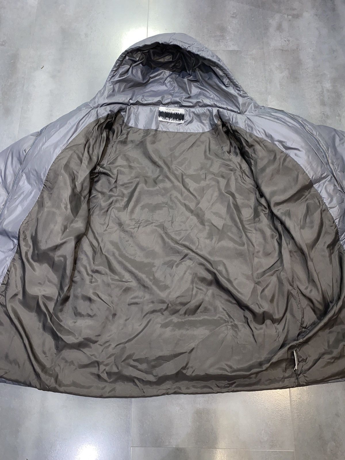 Henrik Vibskov Henrik Vibskov Metallic Gray Down Nylon Puffer Jacket Size US XL / EU 56 / 4 - 17 Thumbnail