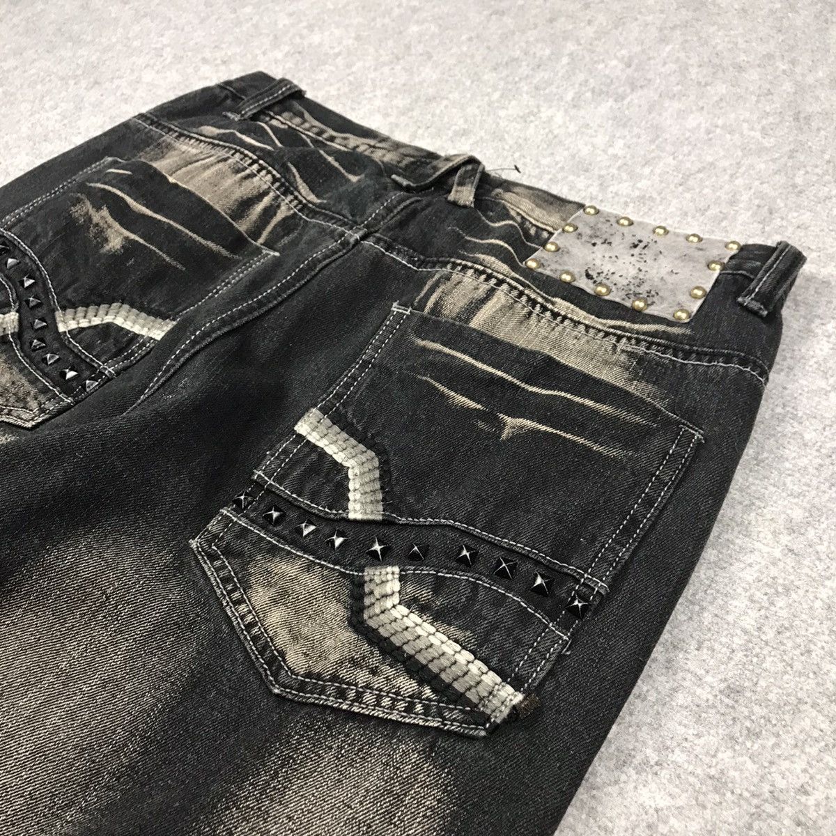 Japanese Brand DENIM JAPANESE BLACK RUSTY BAGGY DENIM PANTS Size US 35 - 14 Thumbnail