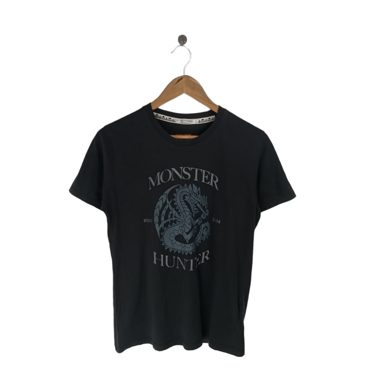 Anime VINTAGE MONSTER HUNTER GAME TEE final fantasy gta open world Size US S / EU 44-46 / 1 - 1 Thumbnail
