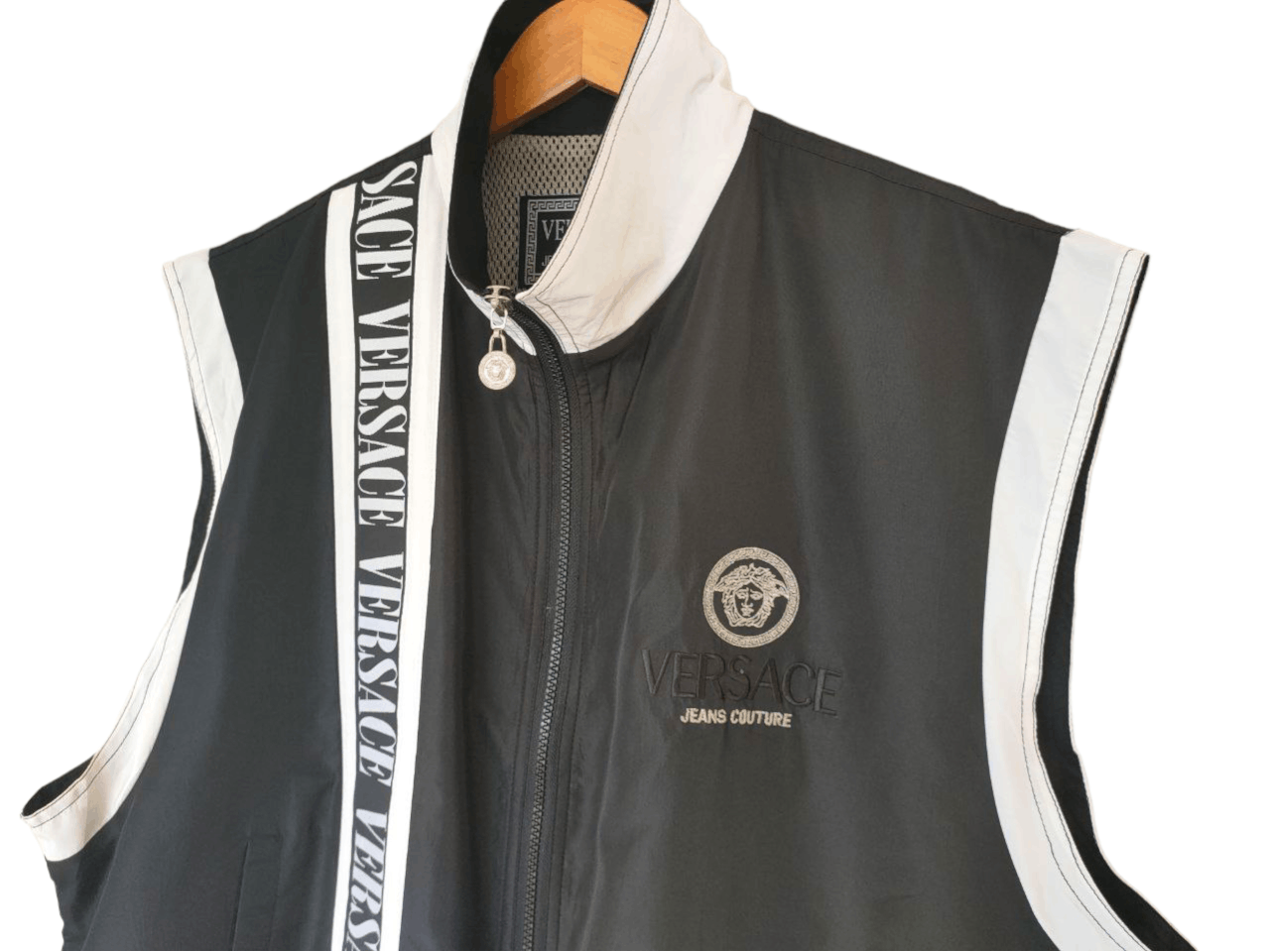 Versace Jeans Couture Versace Jeans Couture Zip Up Vest Size US XXL / EU 58 / 5 - 3 Thumbnail