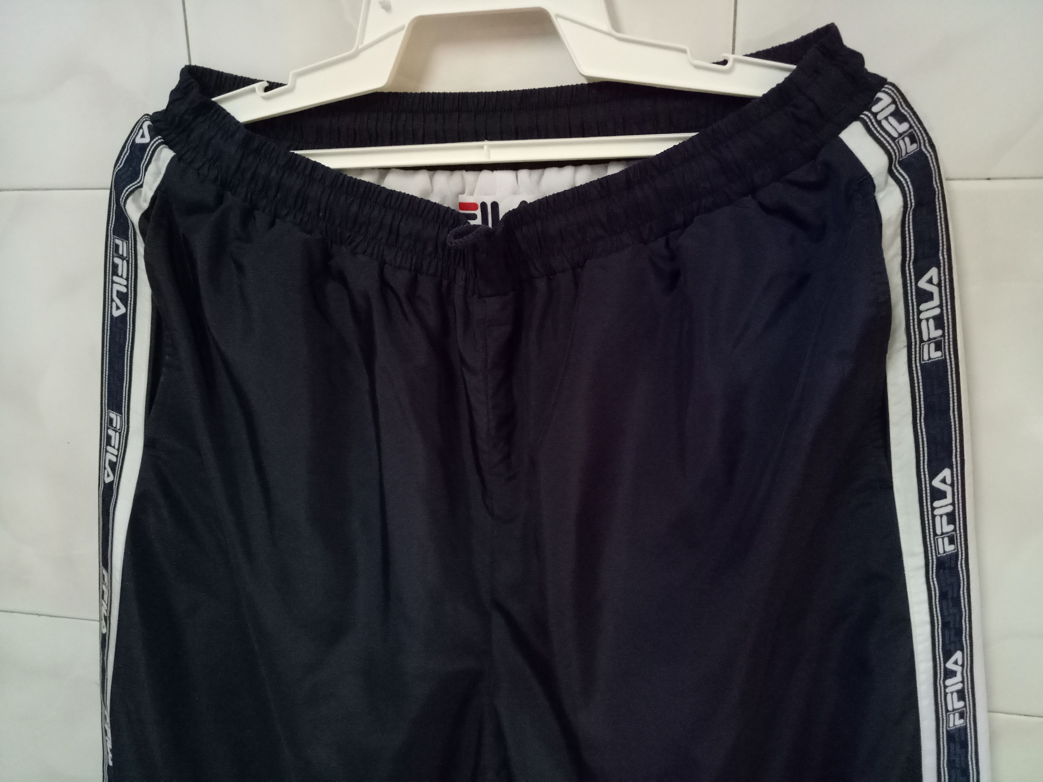 Fila 💥VINTAGE FILA sweatpants side tape streetwear pants Size US 36 / EU 52 - 3 Thumbnail