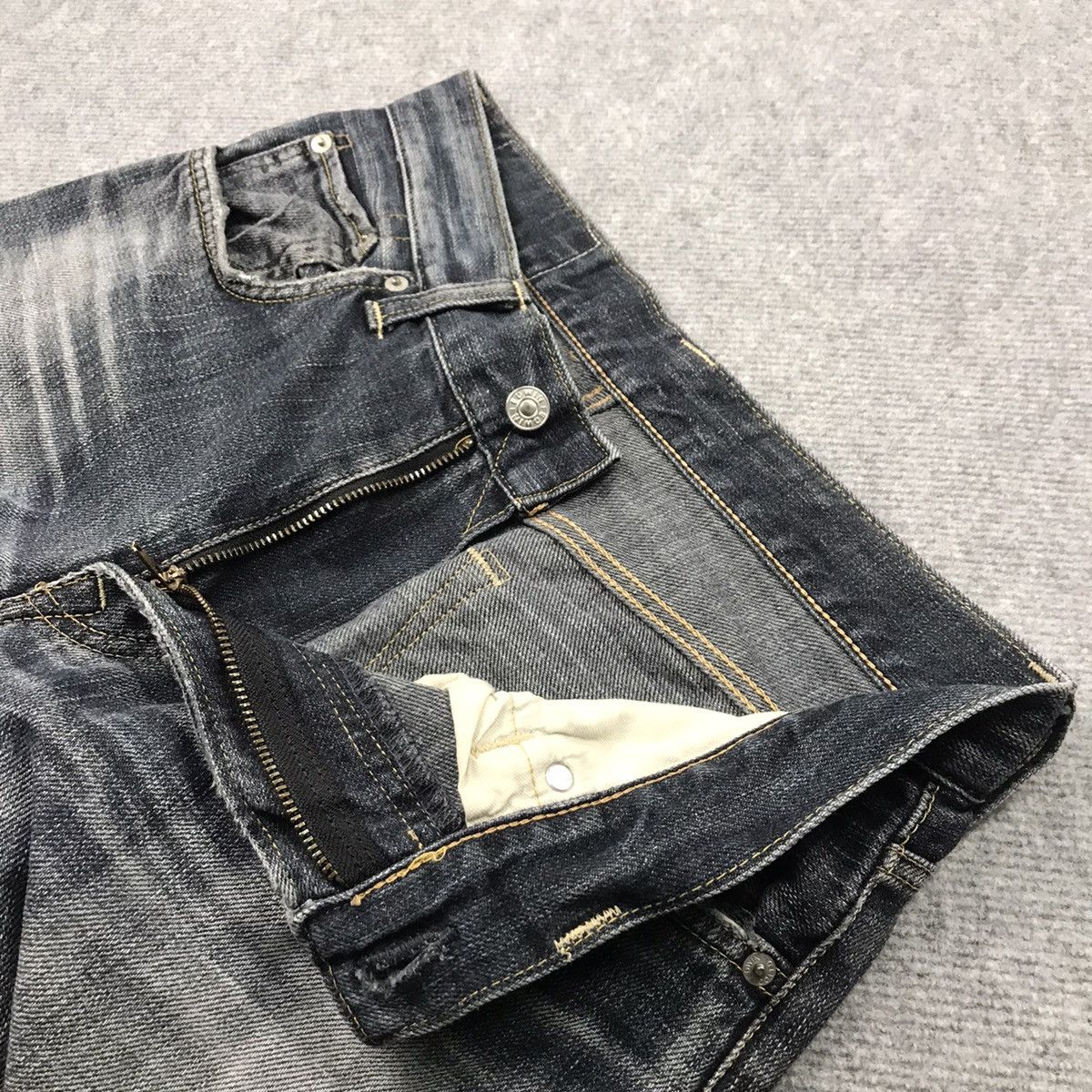 Edwin DENIM BLACK FADED EDWIN BAGGY PANTS Size US 30 / EU 46 - 15 Thumbnail