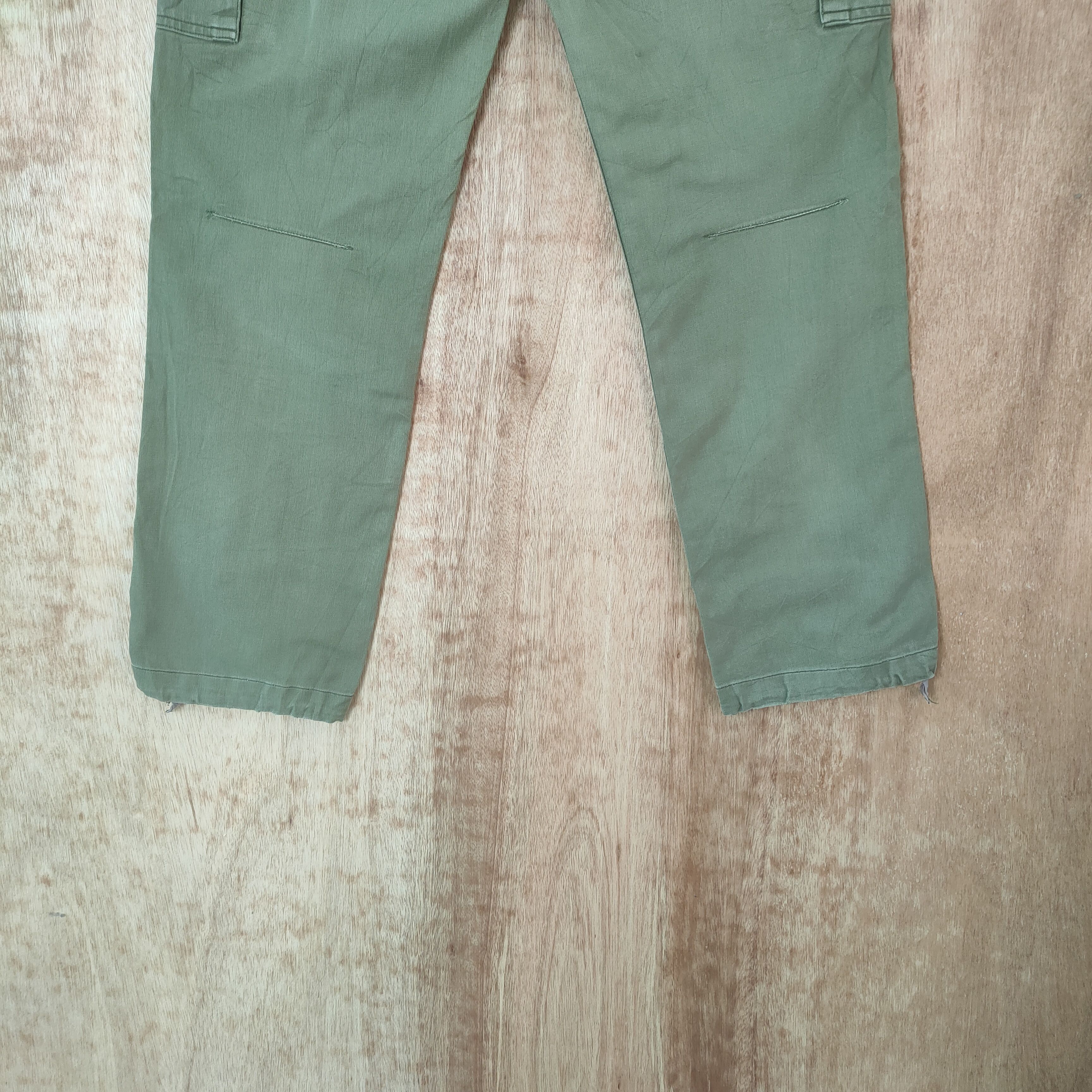 Japanese Brand VINTAGE MILITARY FADED CARGO PANTS Size US 27 - 7 Thumbnail