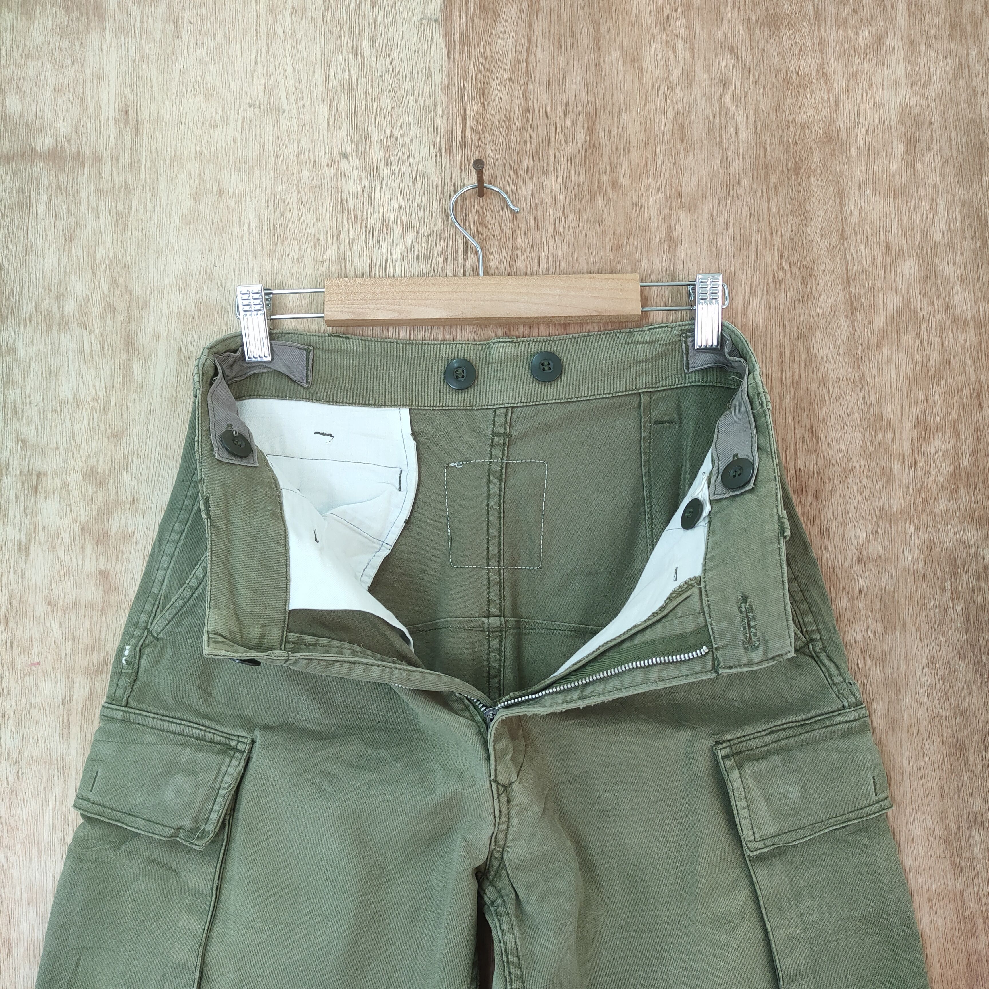 Japanese Brand VINTAGE MILITARY FADED CARGO PANTS Size US 27 - 4 Thumbnail