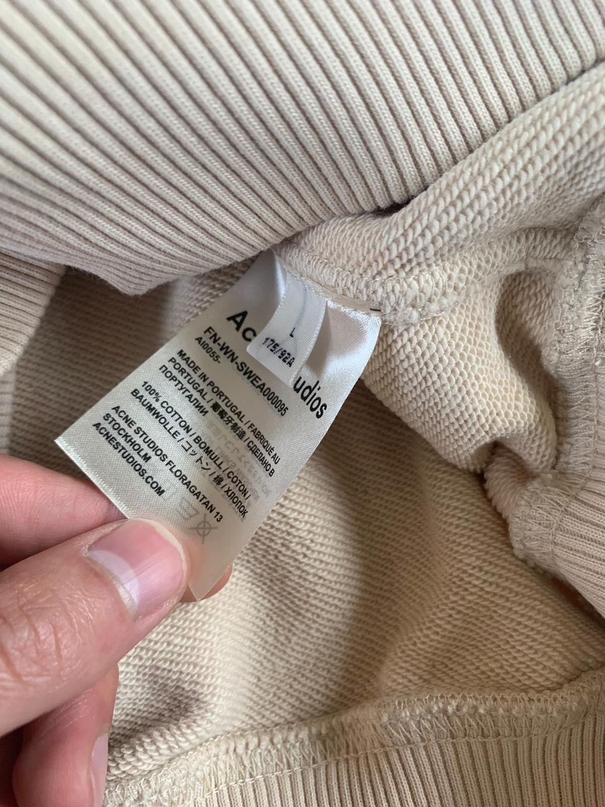 Acne Studios Propaganda Crewneck in Beige Size US XS / EU 42 / 0 - 14 Thumbnail