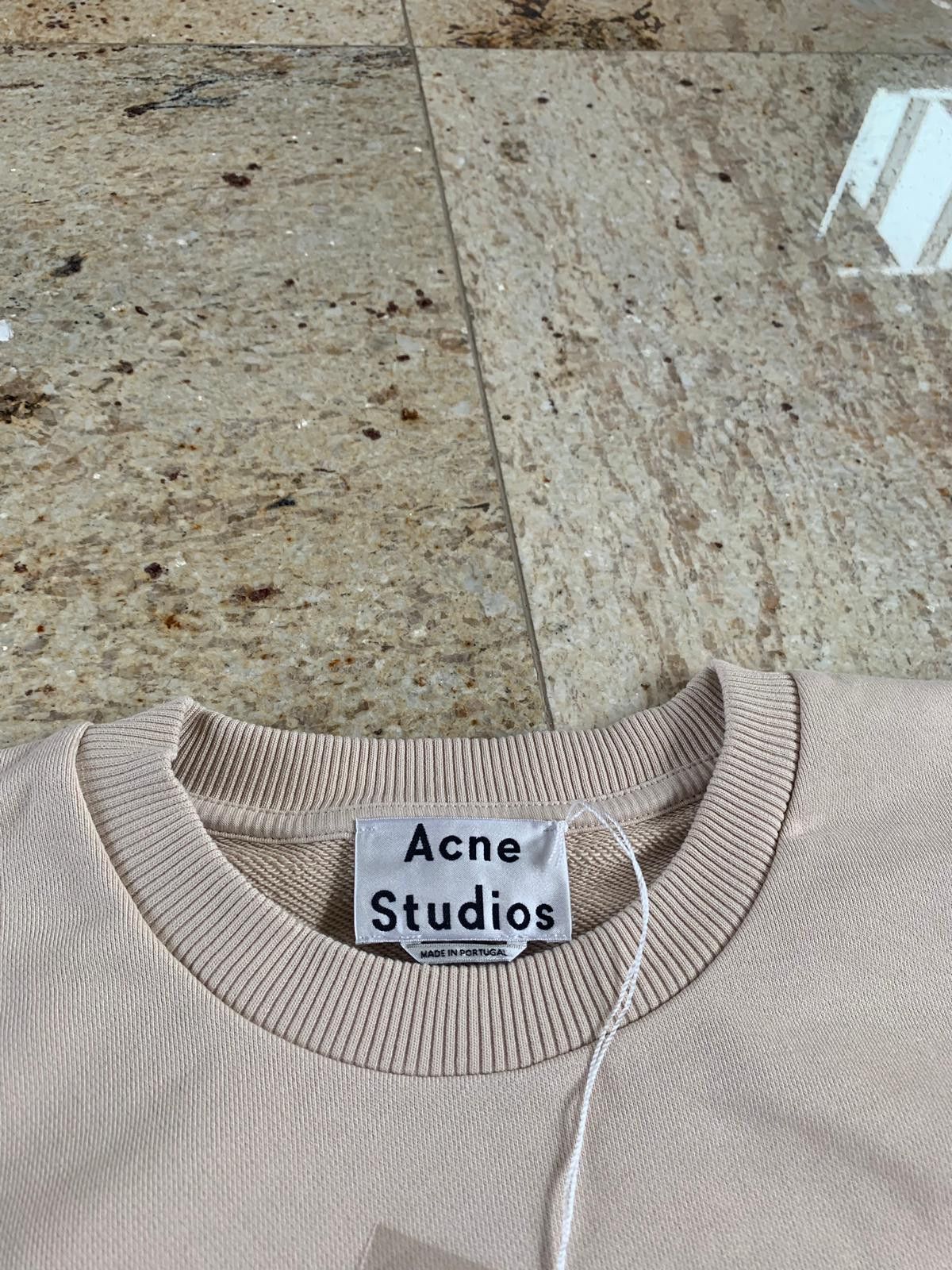 Acne Studios Propaganda Crewneck in Beige Size US XS / EU 42 / 0 - 12 Thumbnail