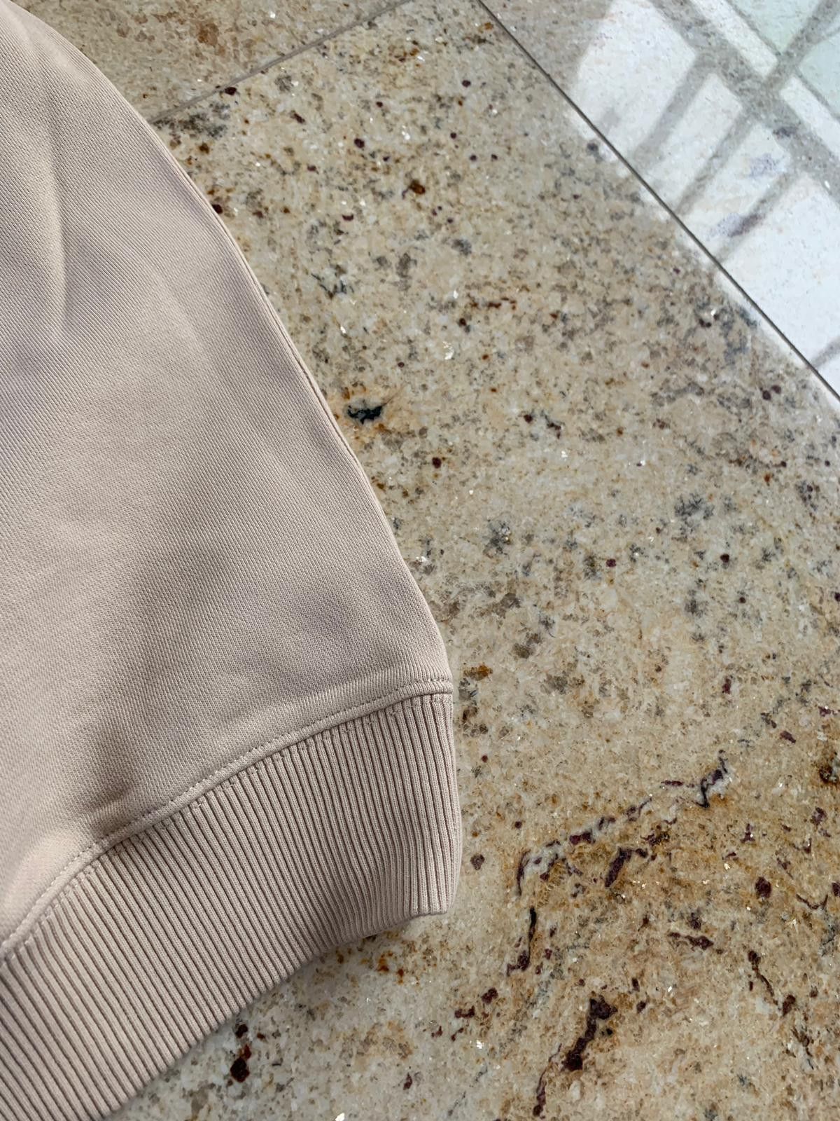 Acne Studios Propaganda Crewneck in Beige Size US XS / EU 42 / 0 - 13 Thumbnail