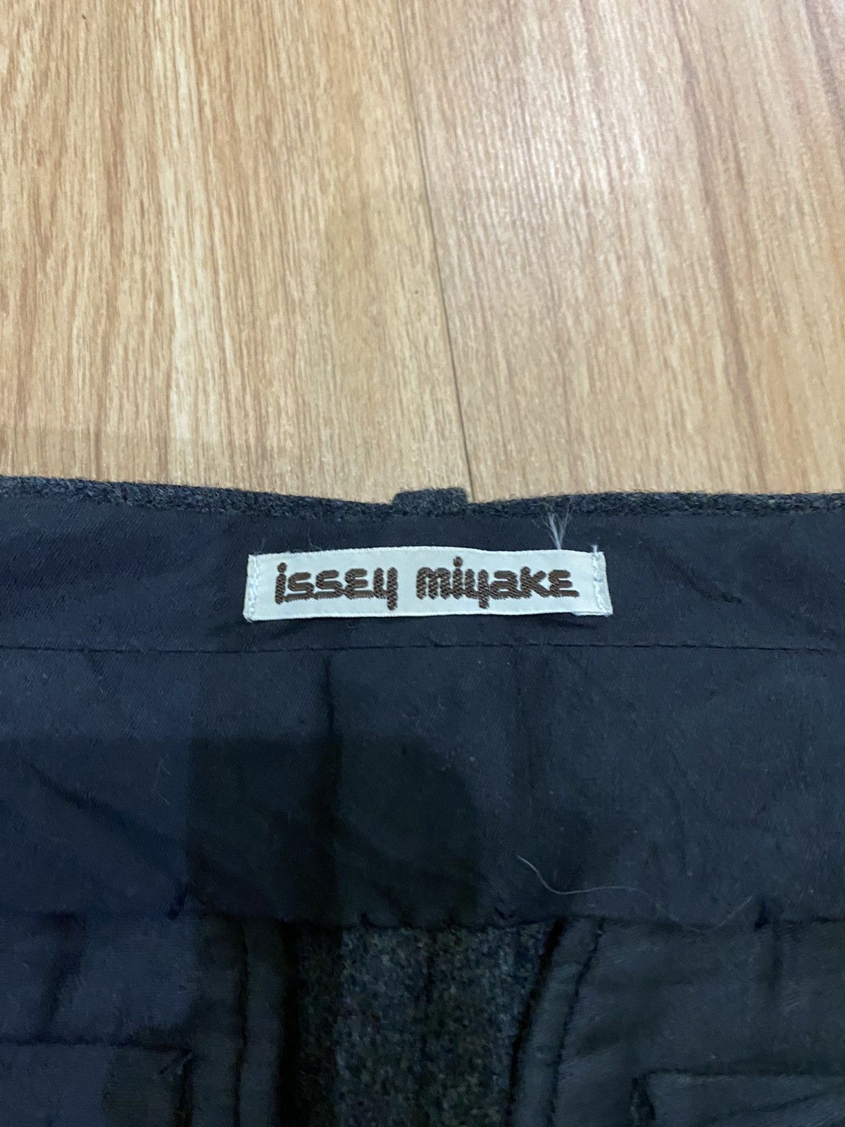 Issey Miyake LH 44559 VINTAGE ISSEY MIYAKE WOOL CASUAL PANT Size US 27 - 14 Thumbnail