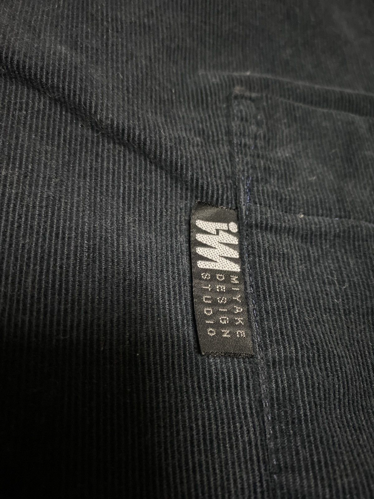 Designer × Issey Miyake × Vintage VINTAGE ISSEY MIYAKE DESIGN STUDIO LAB JACKET VELVET FABRIC Size US M / EU 48-50 / 2 - 8 Thumbnail
