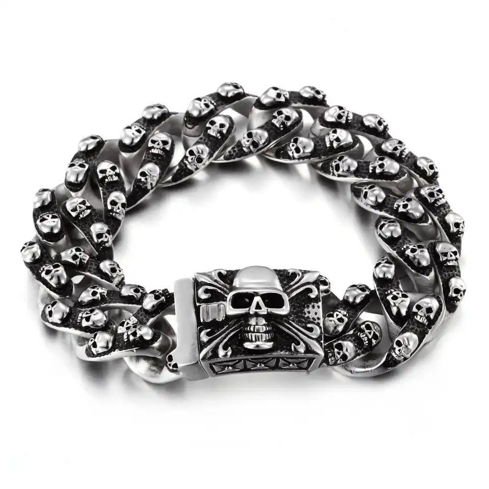 Jewelry Skeleton Chain Bracelet Size ONE SIZE - 1 Thumbnail