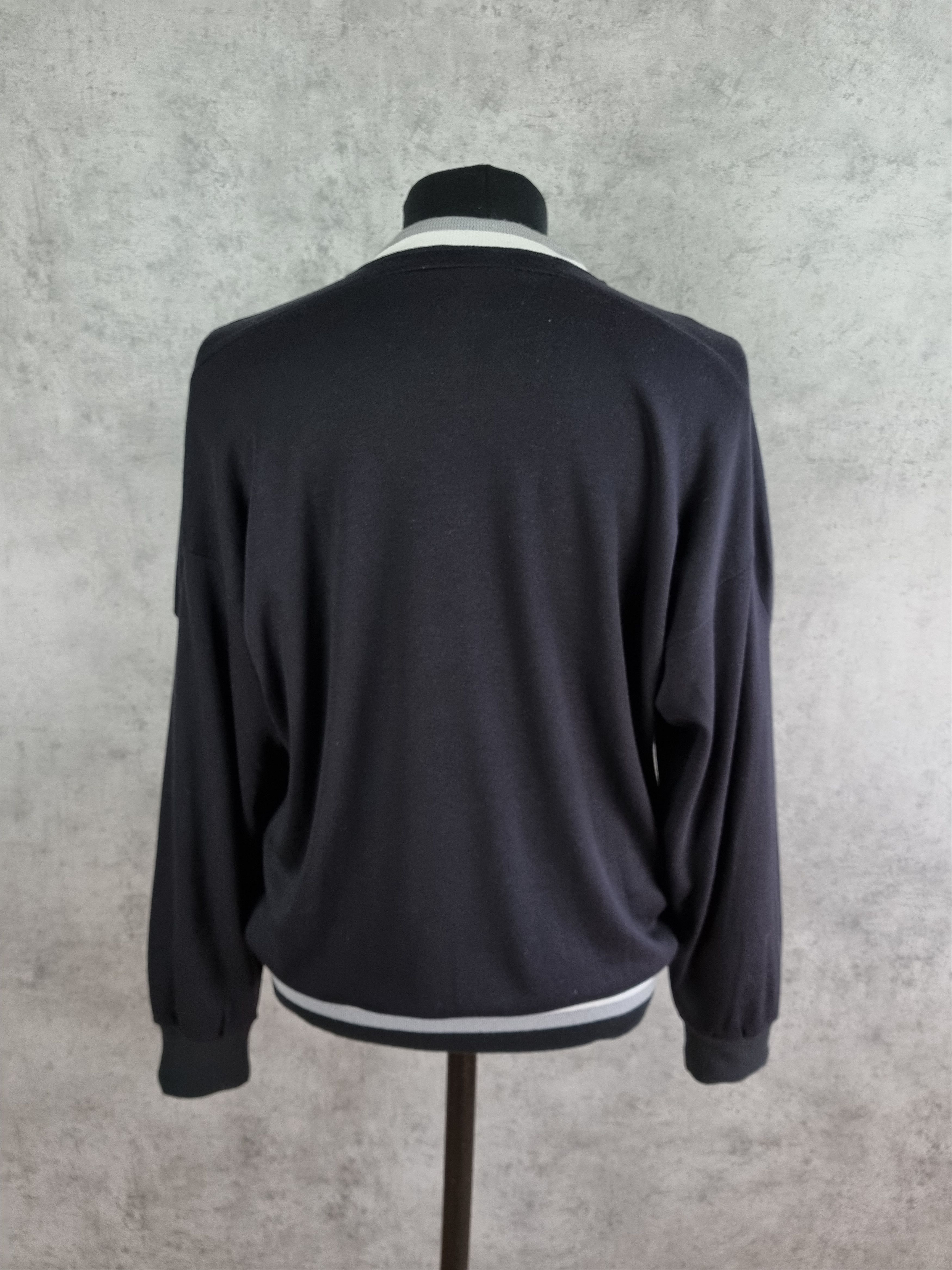 NHL 90s Vintage Los Angeles Kings Sweatshirt made in Canada Size US XL / EU 56 / 4 - 6 Thumbnail