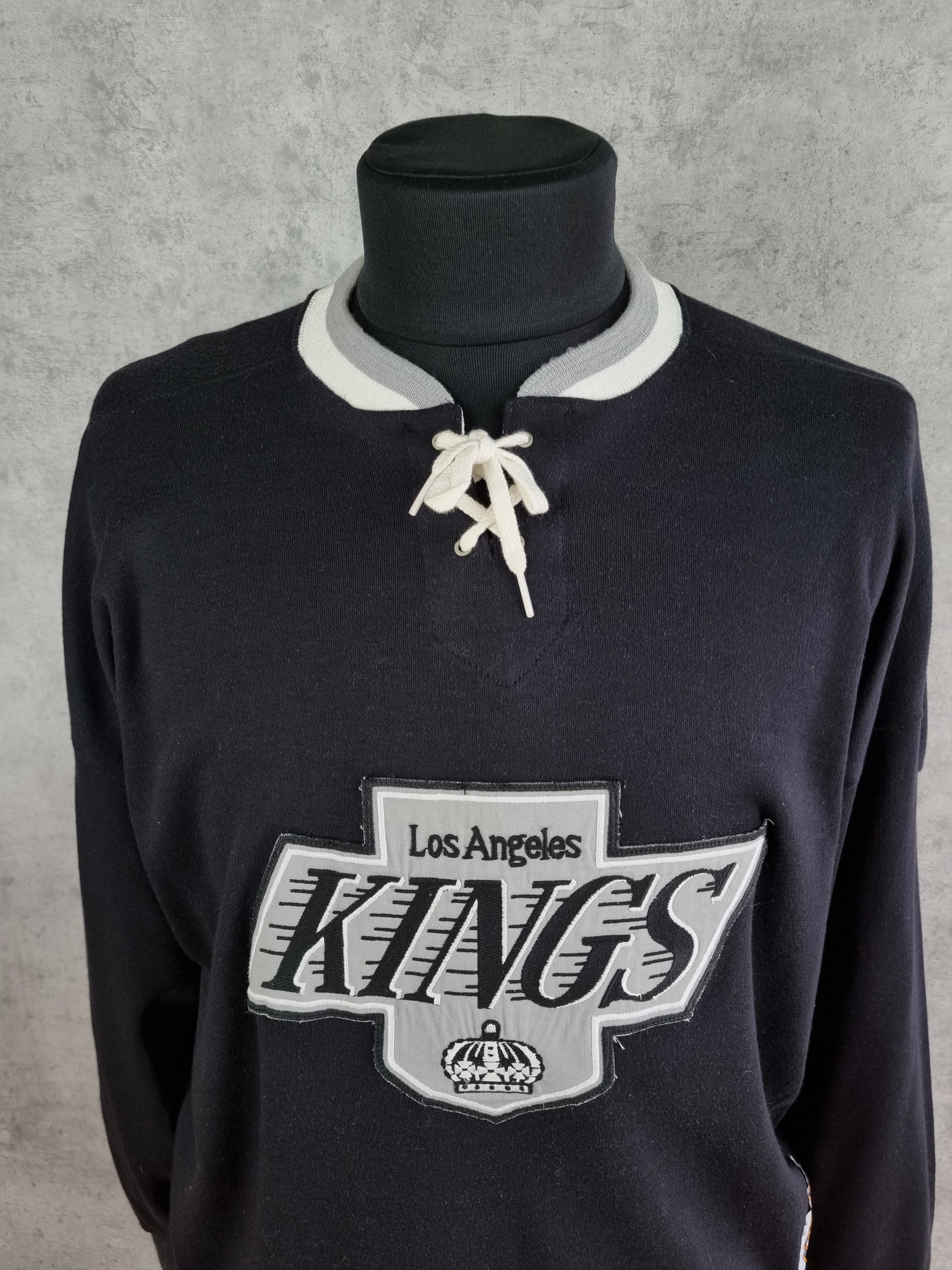 NHL 90s Vintage Los Angeles Kings Sweatshirt made in Canada Size US XL / EU 56 / 4 - 3 Thumbnail