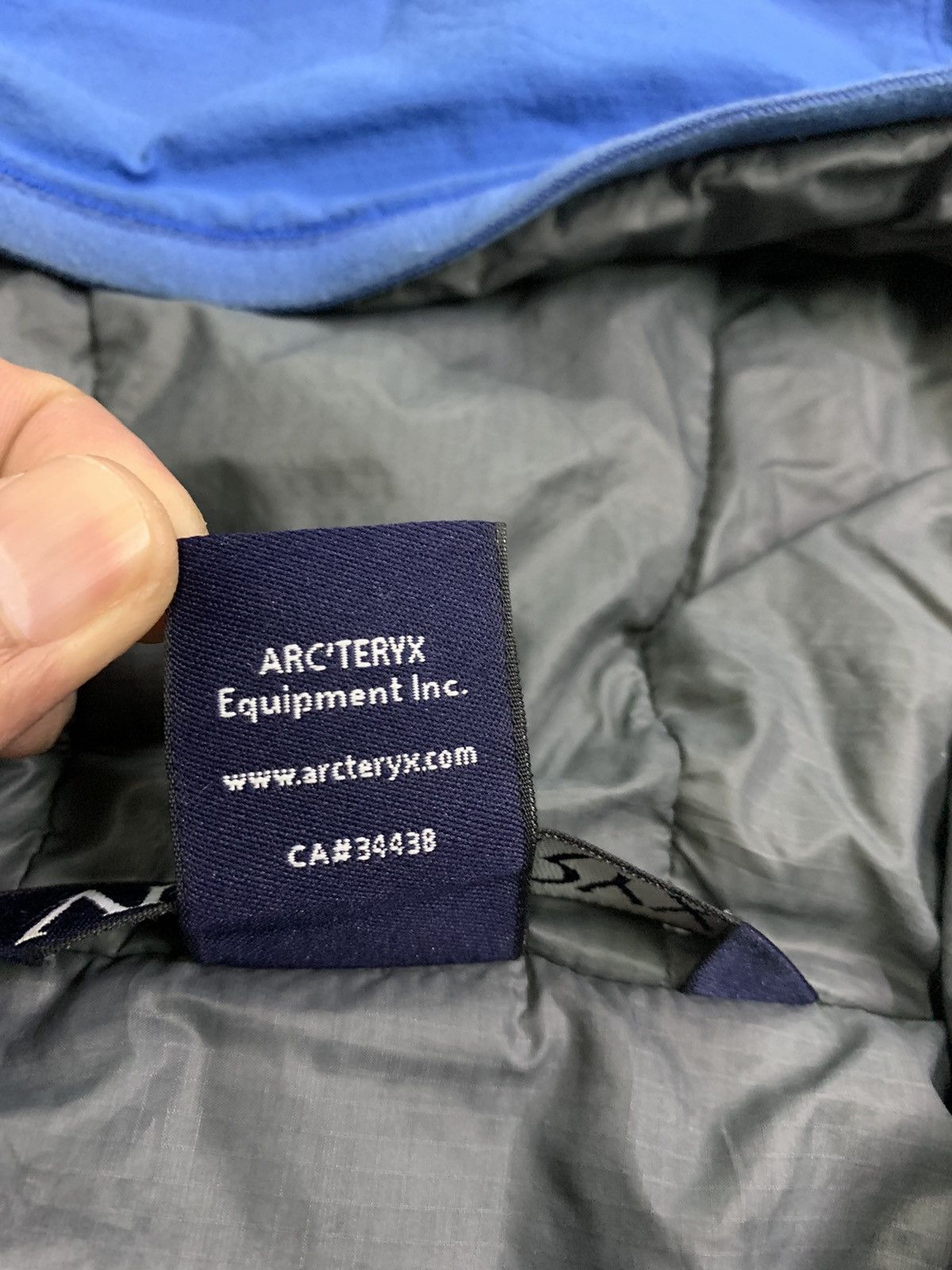 Arc'teryx 🔥VERY WORN ARCTERYX OUTDOOR JACKETS Size US M / EU 48-50 / 2 - 10 Thumbnail